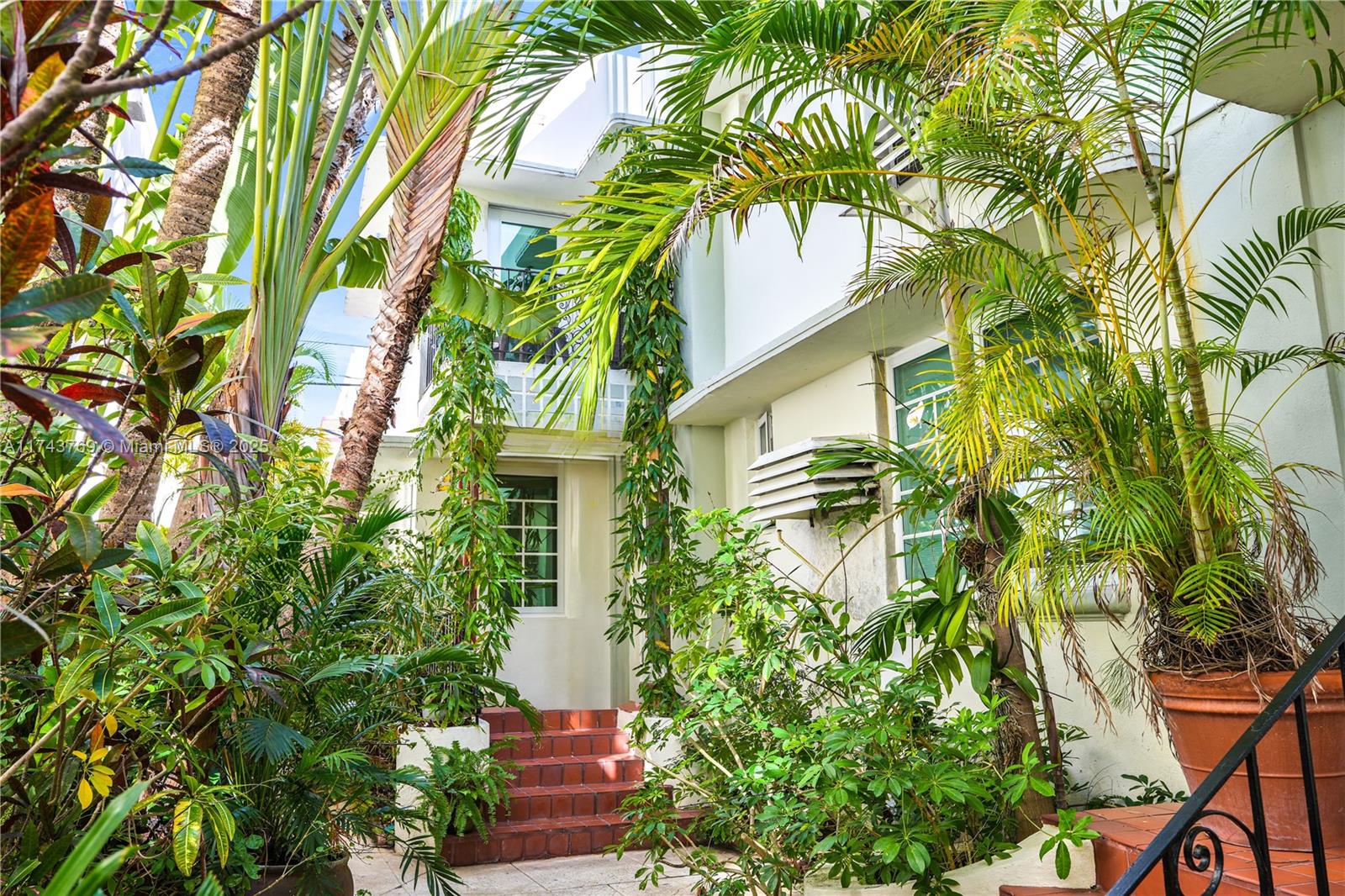 Photos of 349 Meridian Ave Apt B207 Miami Beach FL 33139