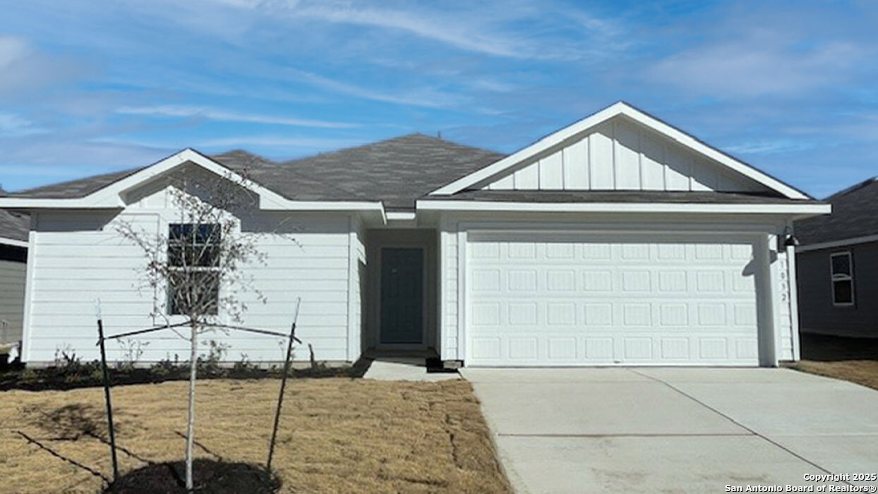 Photos of 1032 Village Run Seguin TX 78155