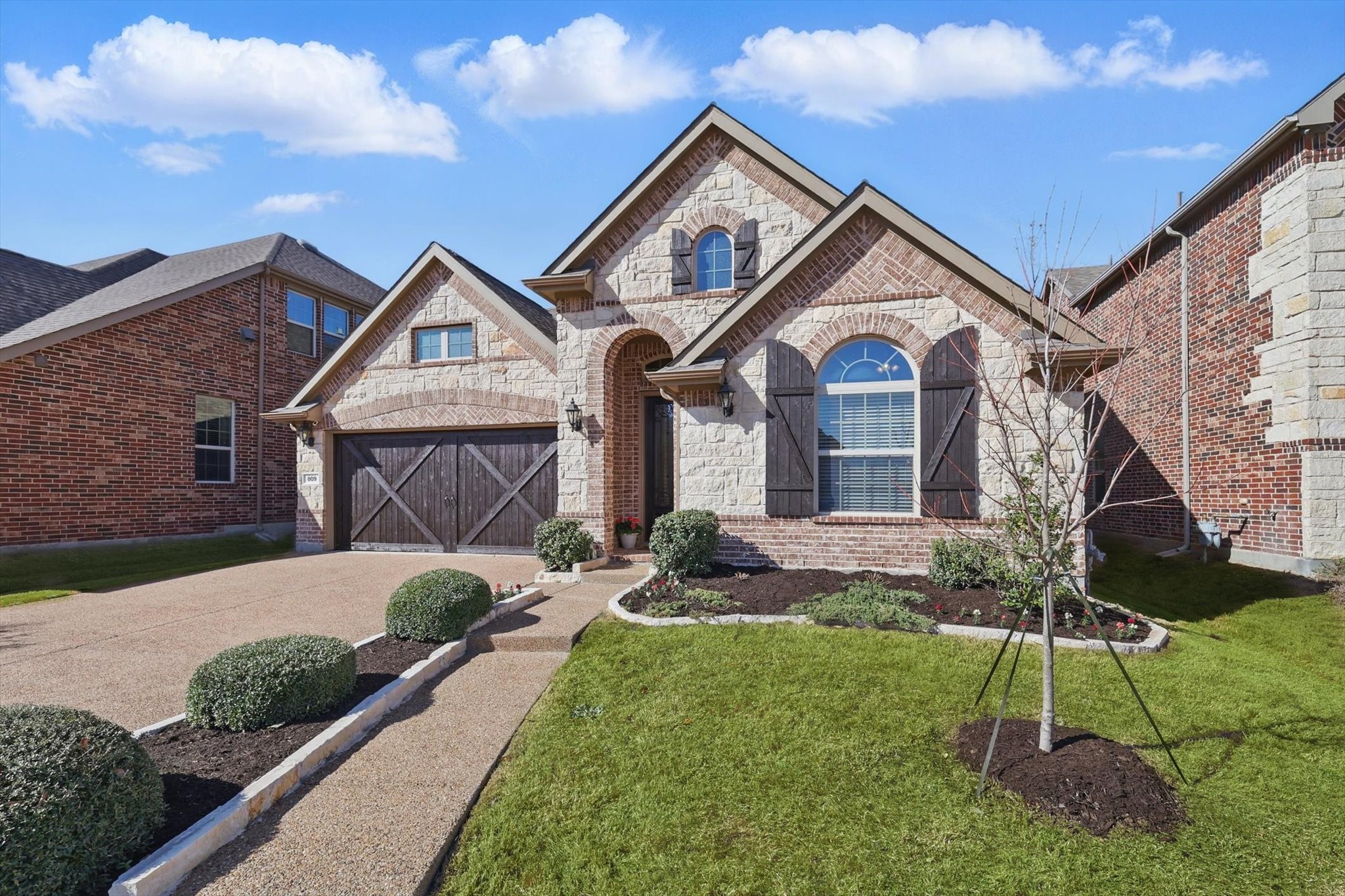 Photos of 809 River Birch Ct Euless TX 76039
