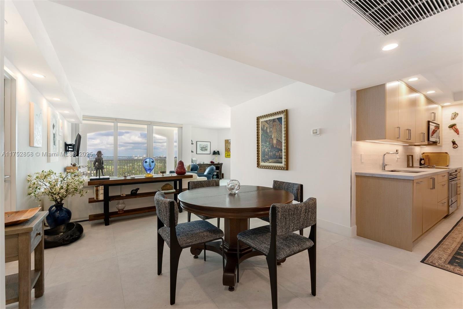 Photos of 5401 Collins Ave Apt 1220 Miami Beach FL 33140