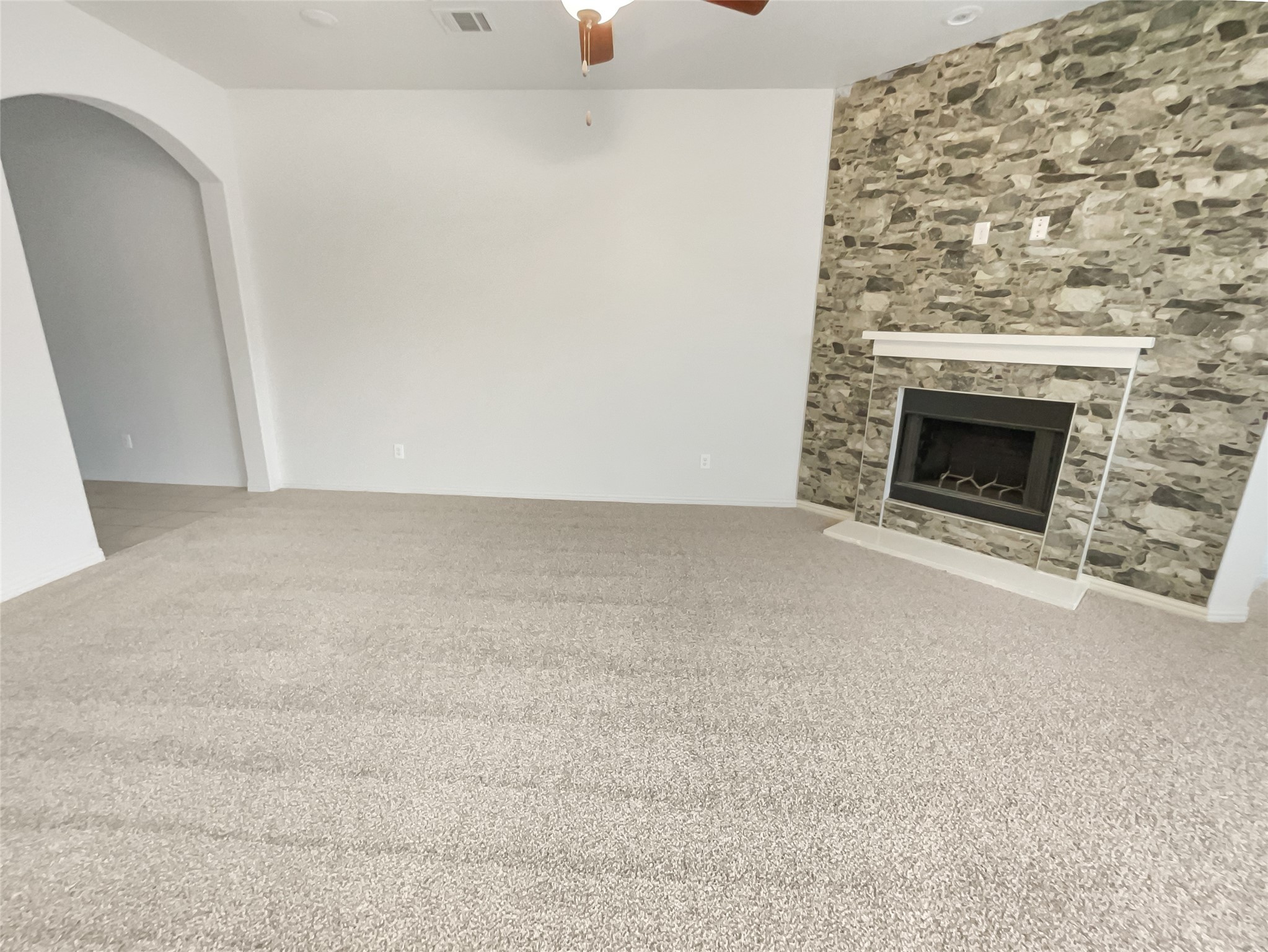 Photos of 12700 Viewpoint Ln Burleson TX 76028