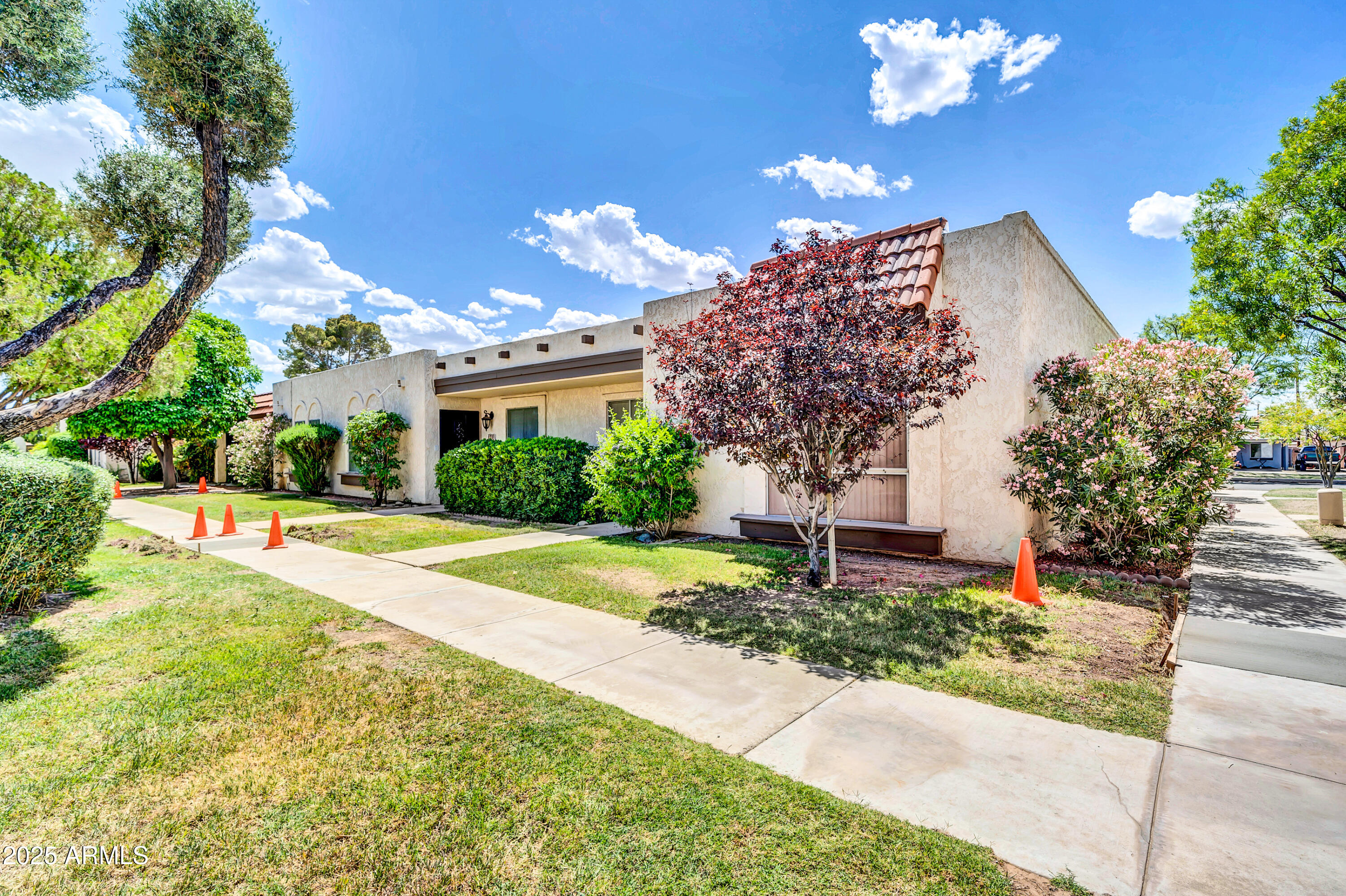 Photos of 1733 N Miller Rd Scottsdale AZ 85257