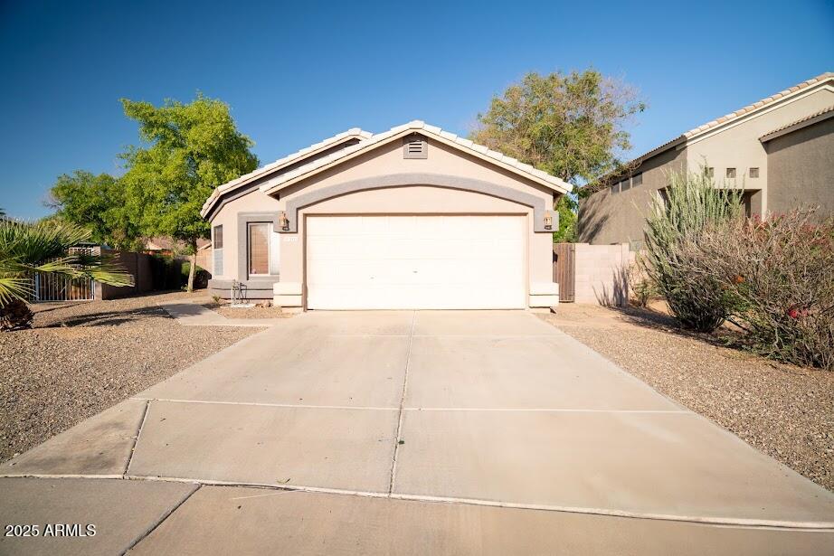 Photos of 2533 N 114th Ave Avondale AZ 85392