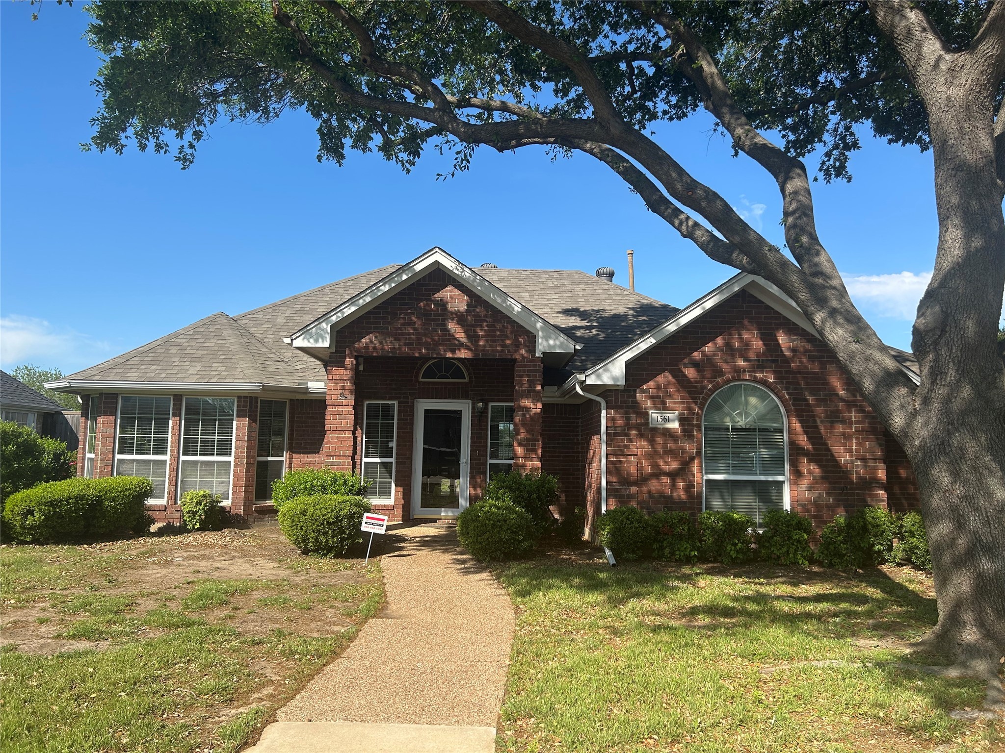 Photos of 1561 Waterford Dr Lewisville TX 75077