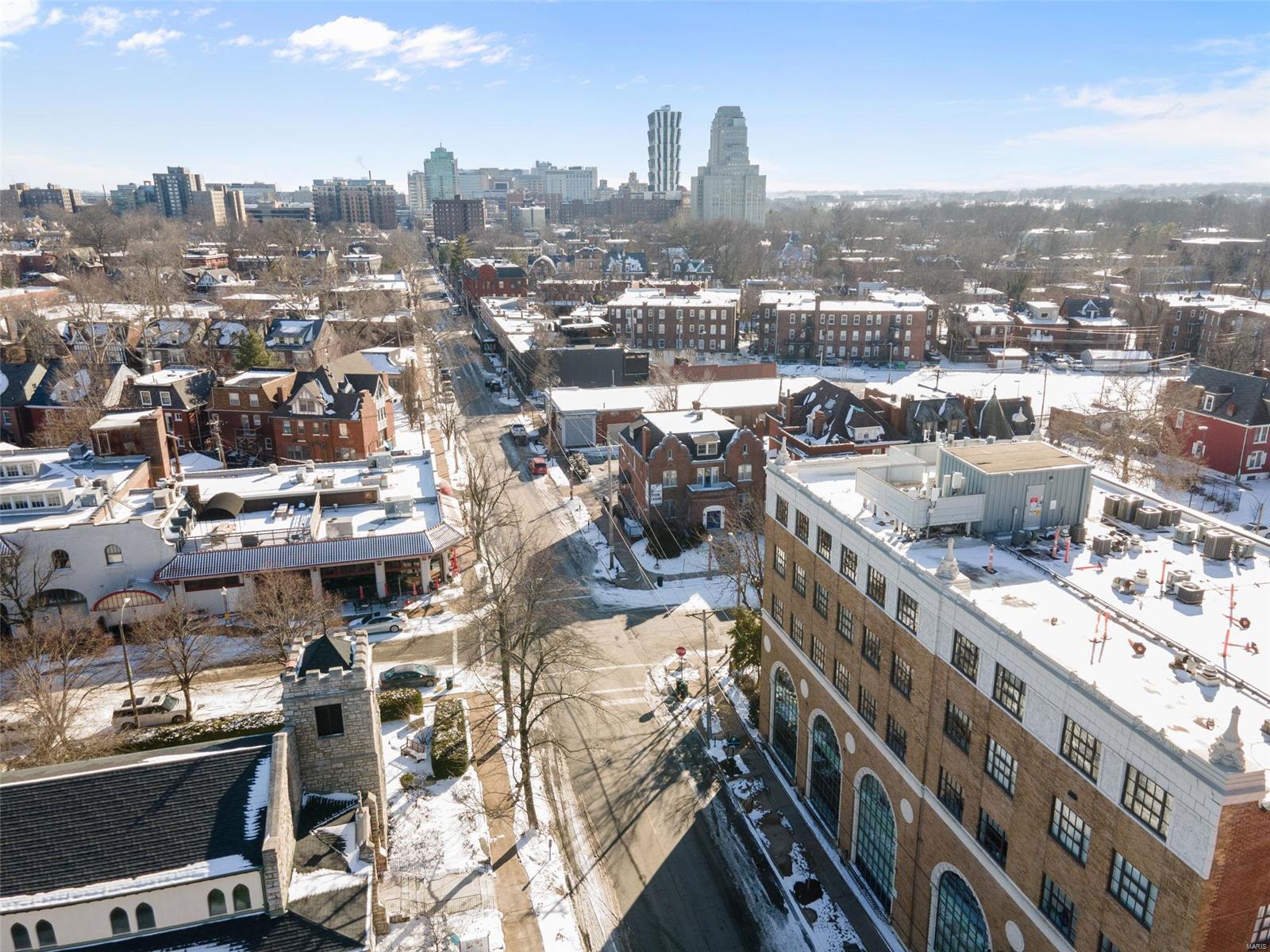 Photos of 4901 Washington Blvd Apt 2C Saint Louis MO 63108