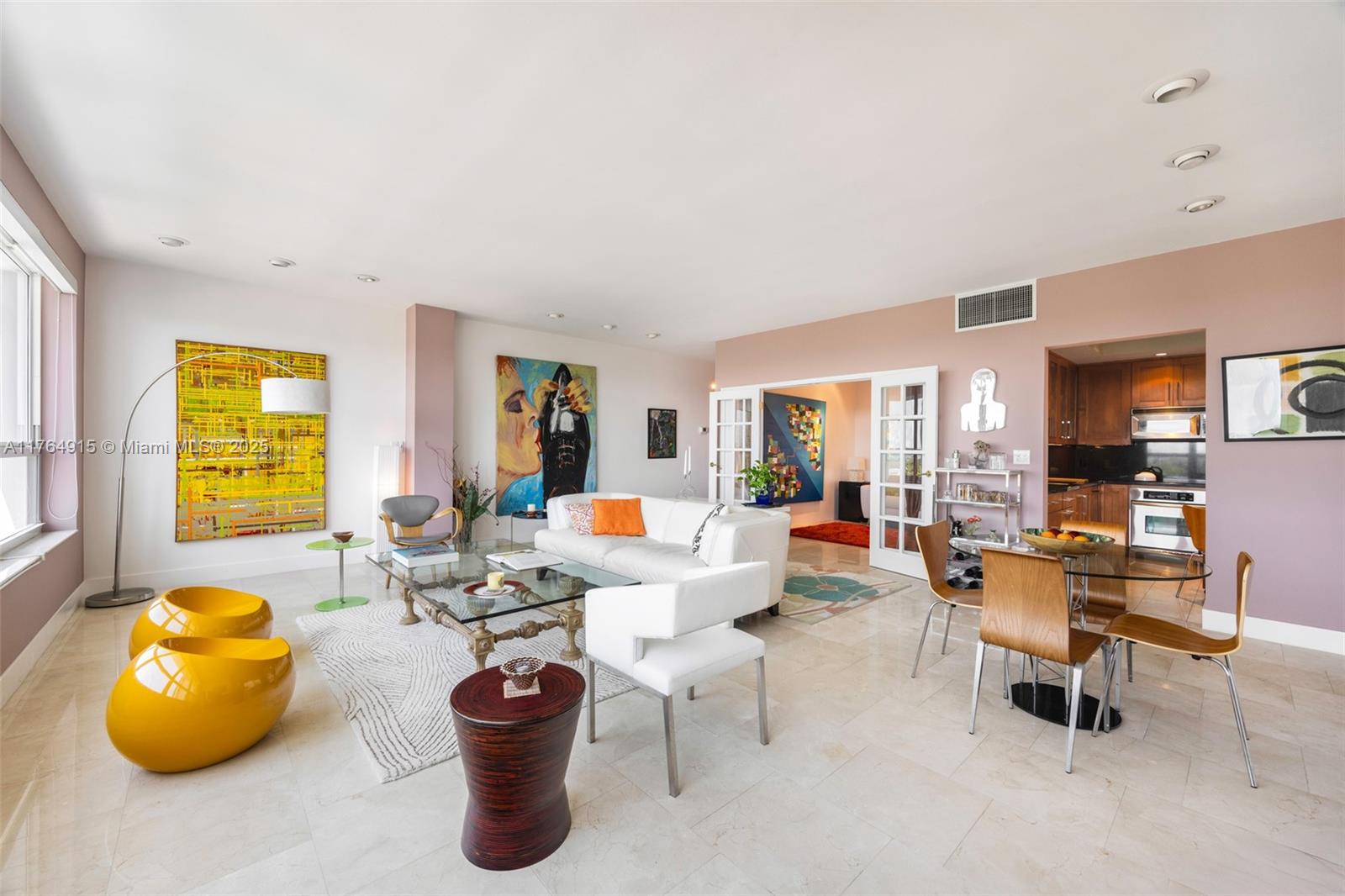 Photos of 4925 Collins Ave Apt 8G Miami Beach FL 33140