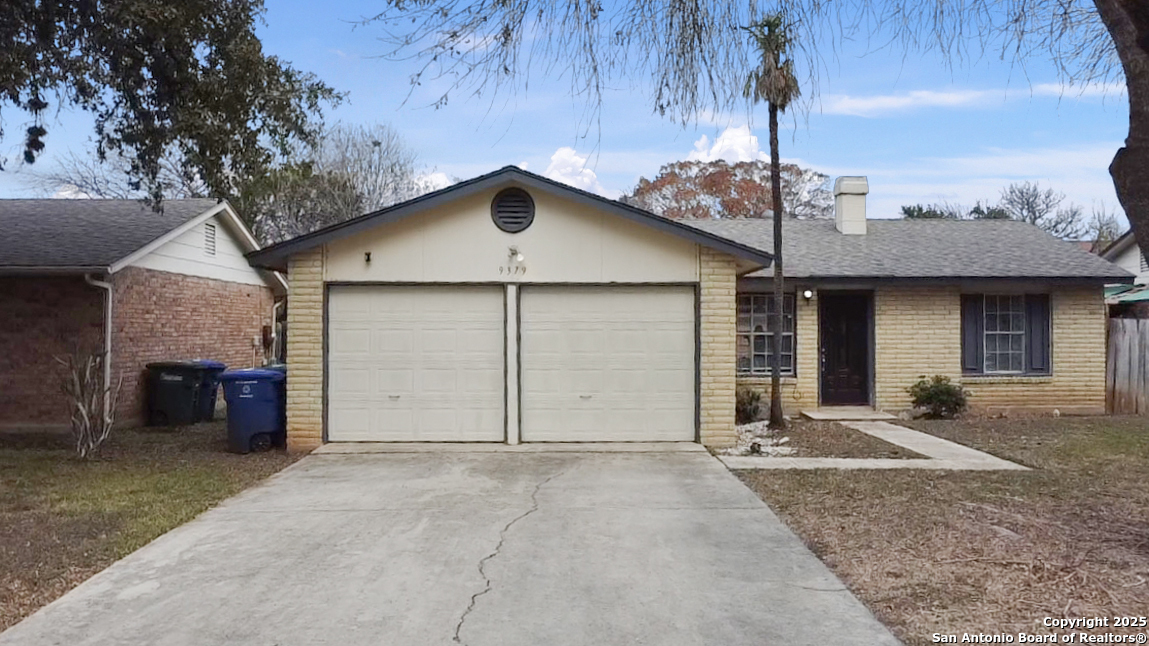 Photos of 9379 Valley Bnd San Antonio TX 78250