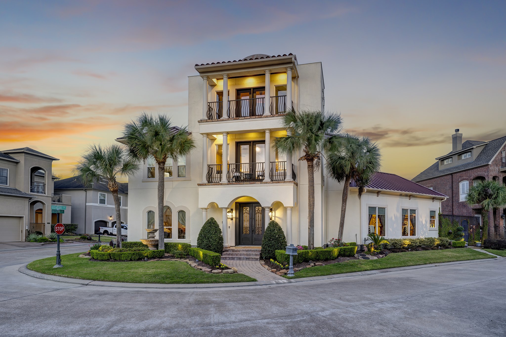 Photos of 1410 Oceanside Ln League City TX 77573