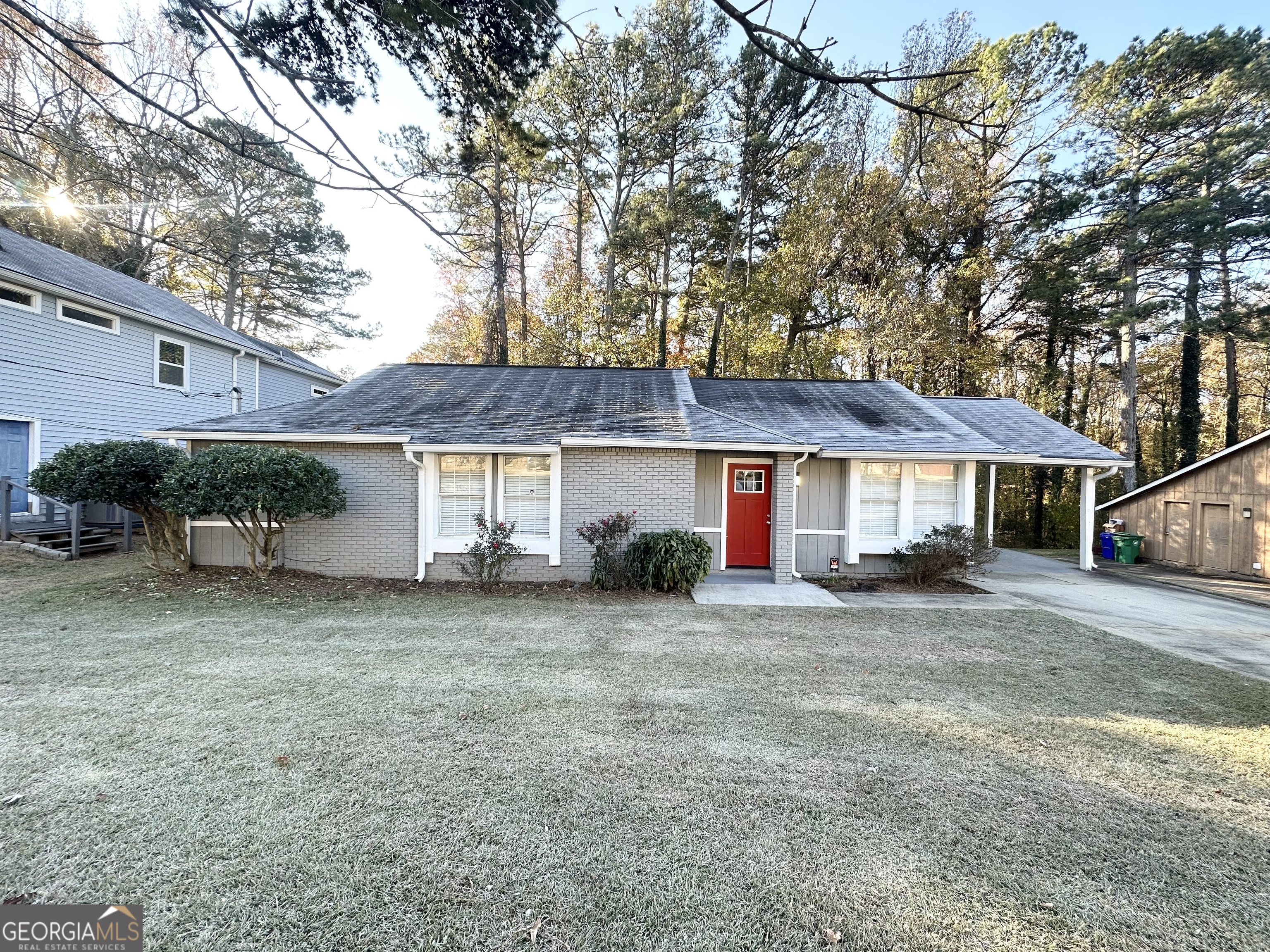Photos of 2312 Leslie Brook Dr Decatur GA 30035