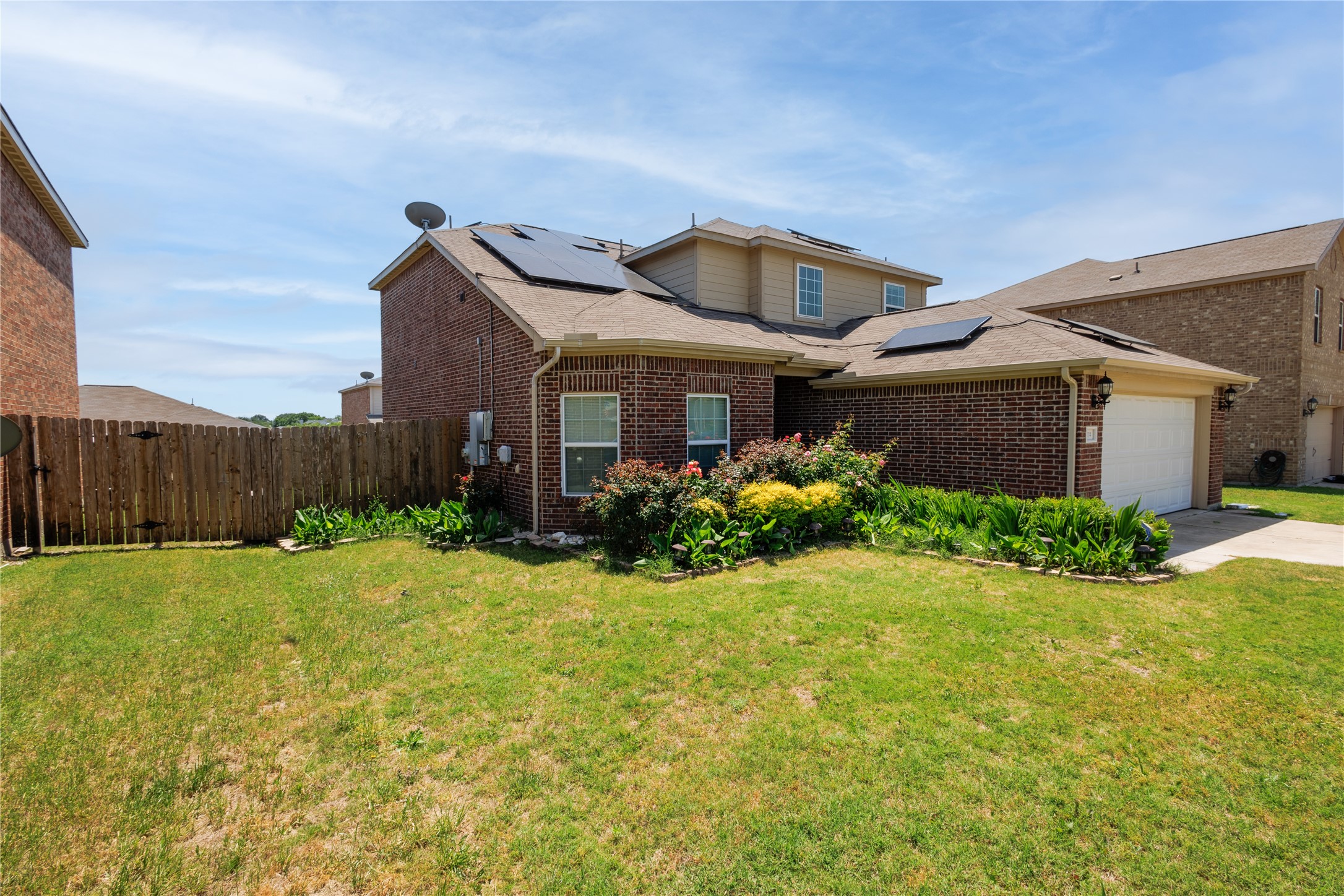 Photos of 1114 Bogart Cir Duncanville TX 75137