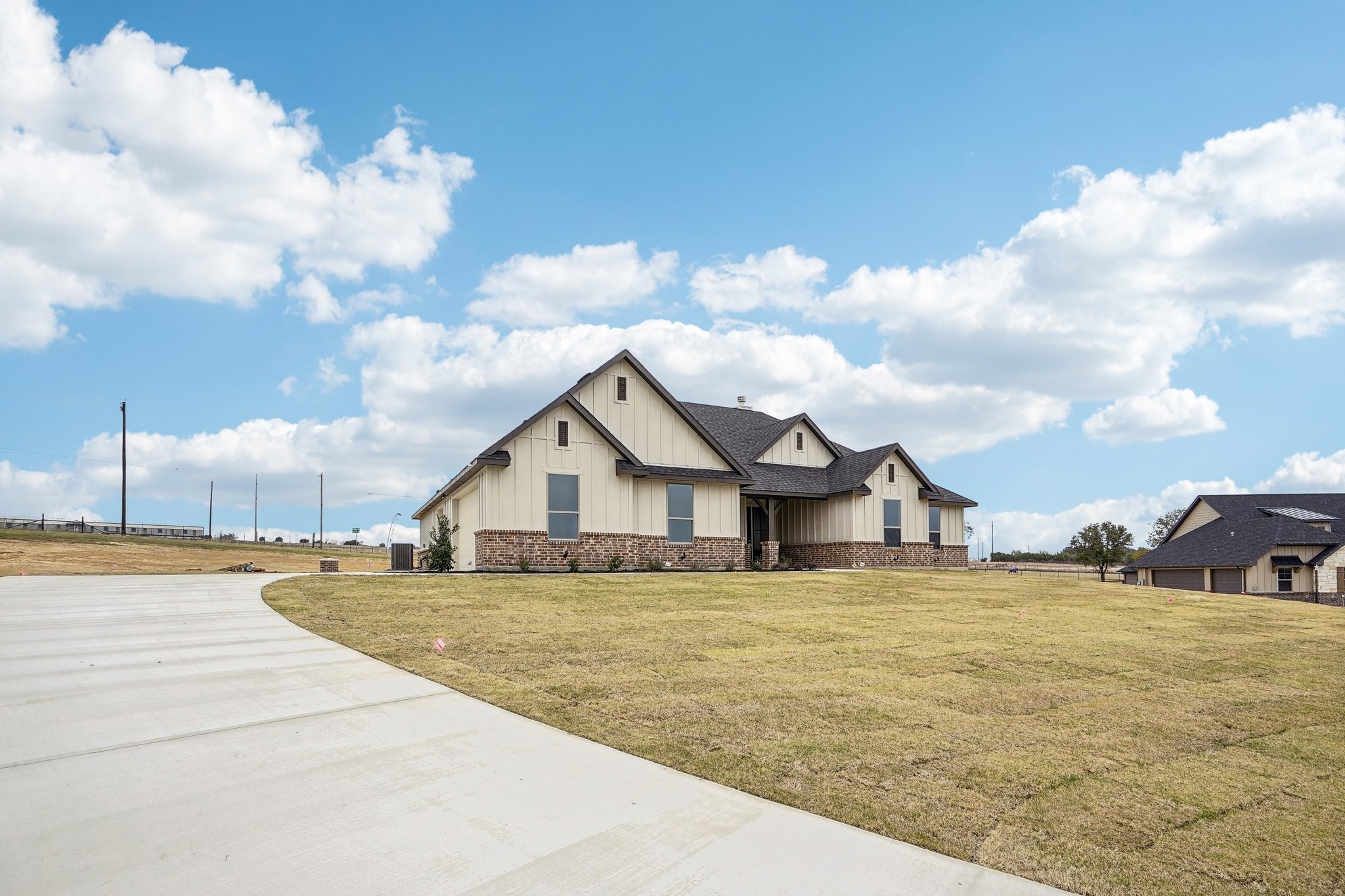 Photos of 1176 Paradise Pkwy Poolville TX 76487