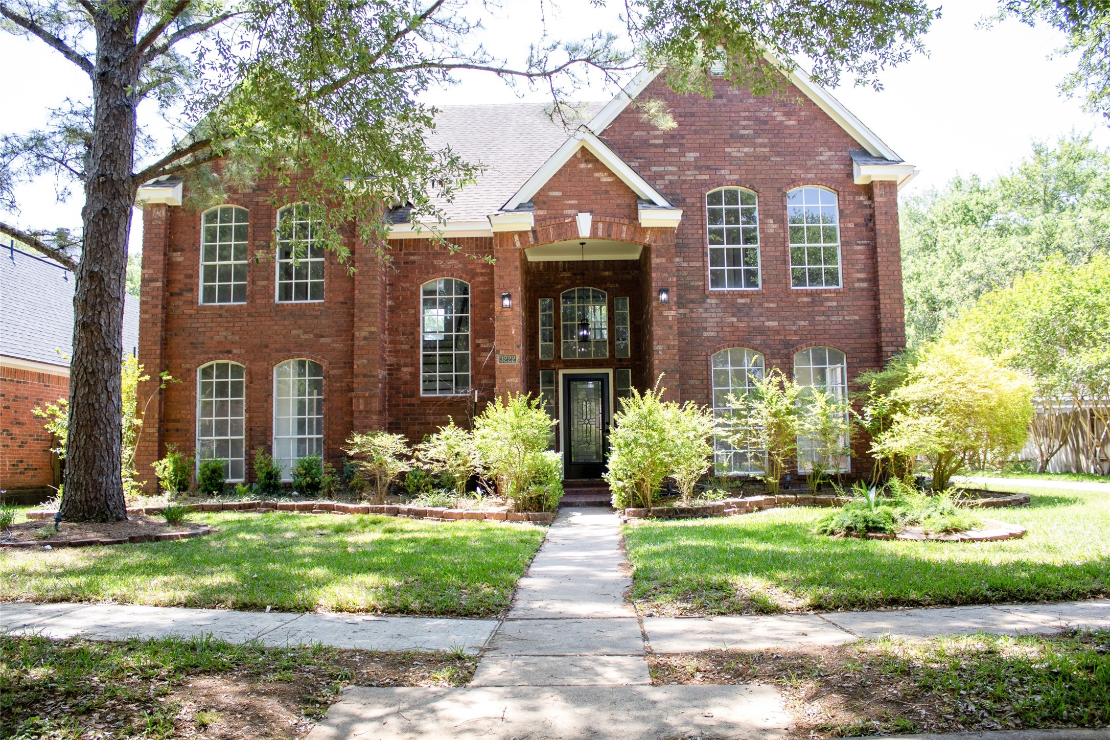 Photos of 3222 Serene Oak Dr Sugar Land TX 77478