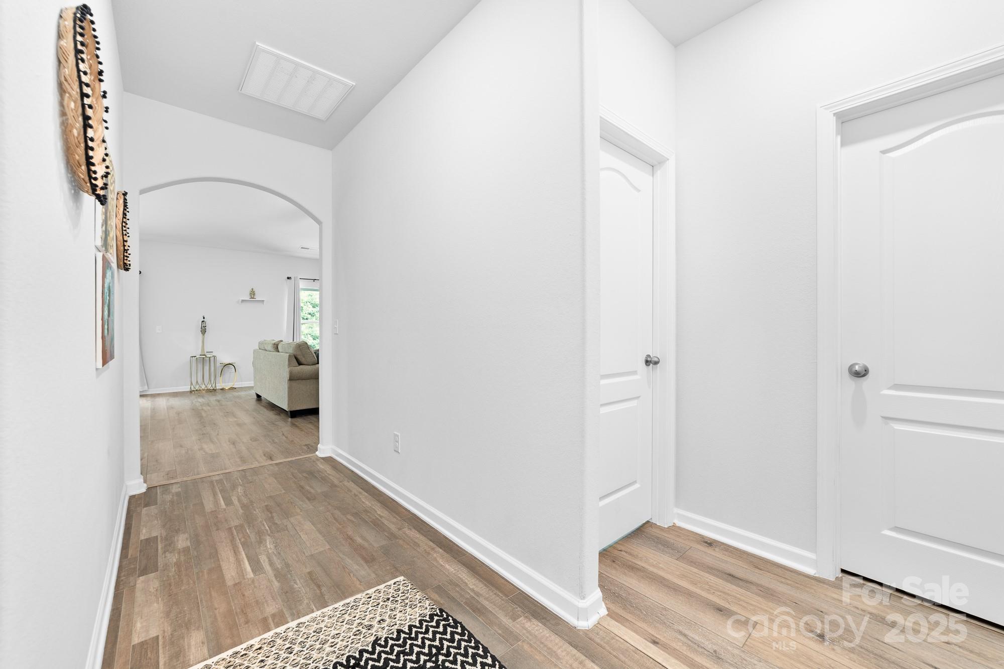 Photos of 8416 Highgate Dr Charlotte NC 28215