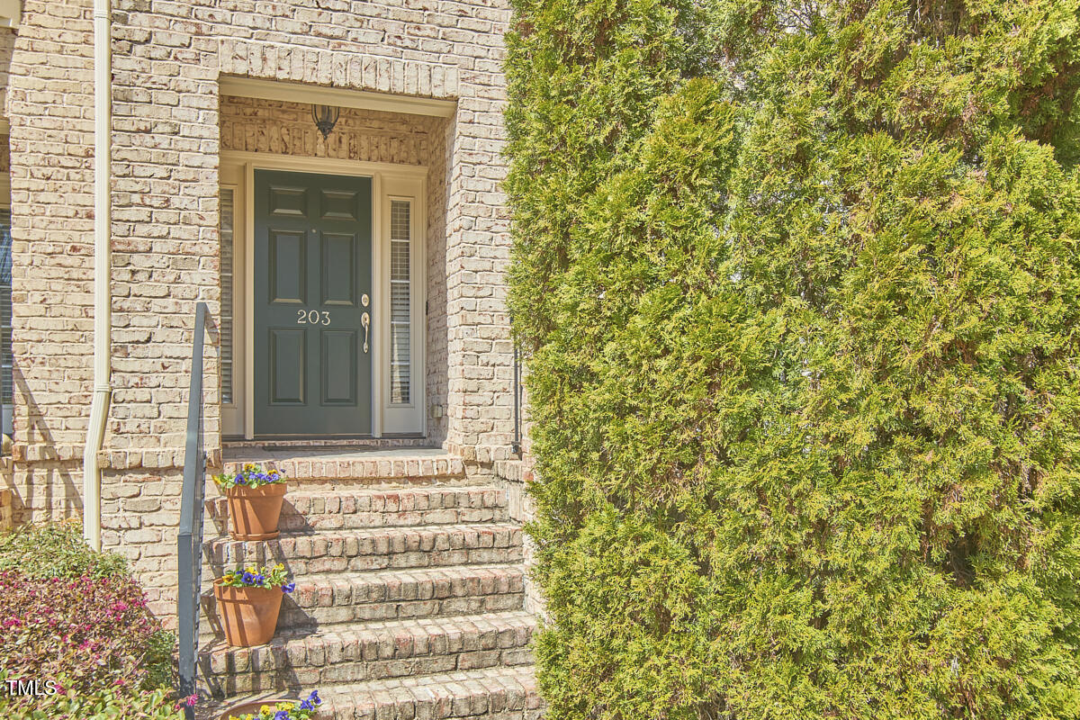Photos of 203 Valleyshire Rd Durham NC 27707