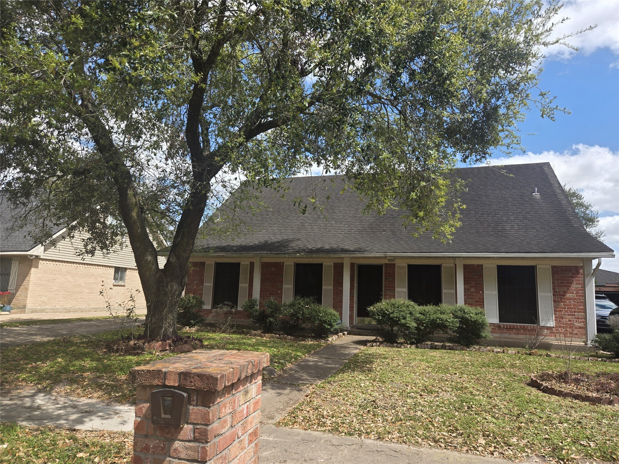 Photos of 12019 Arrowhead Glen Dr Houston TX 77071