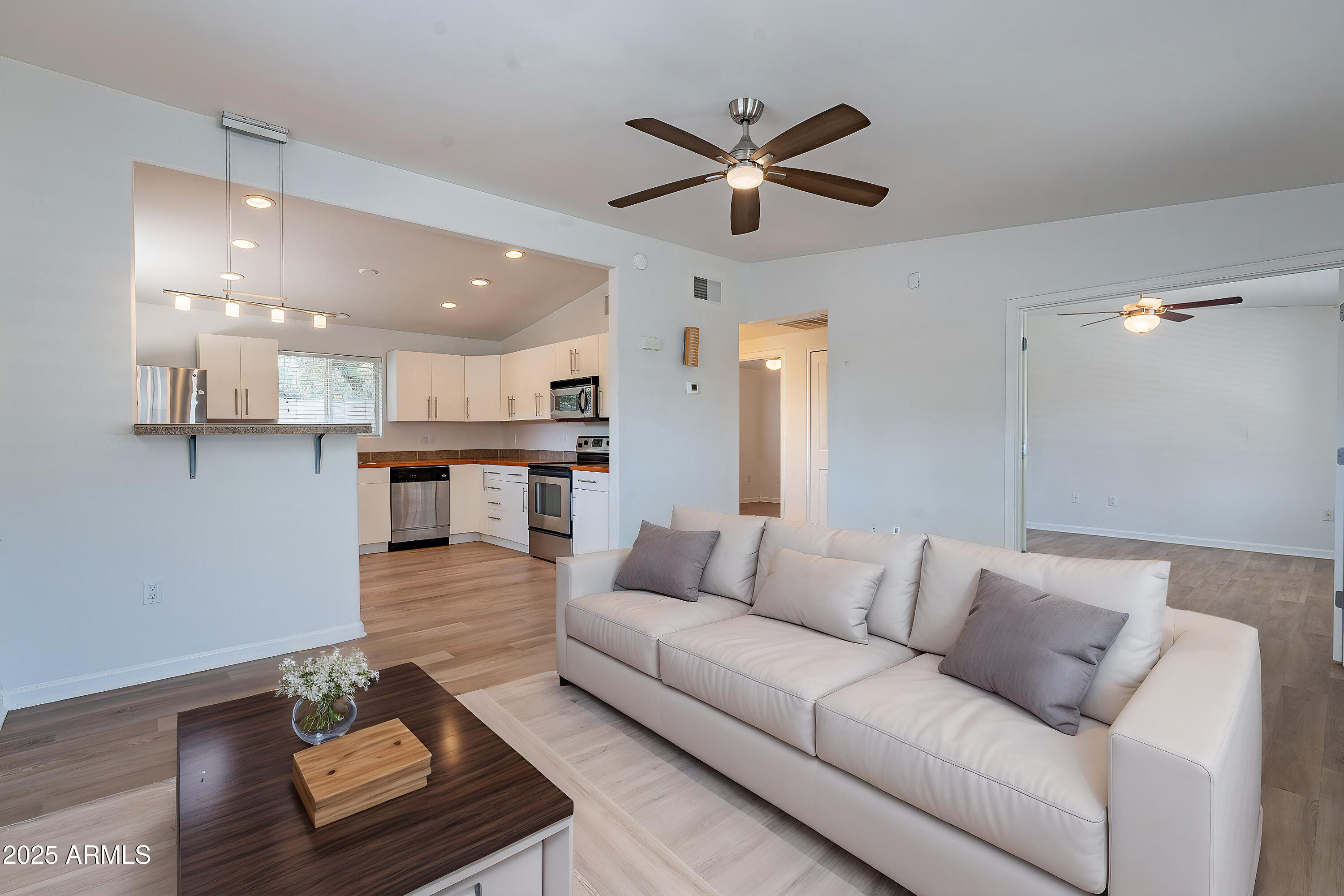 Photos of 1219 E Colter St Unit 8 Phoenix AZ 85014