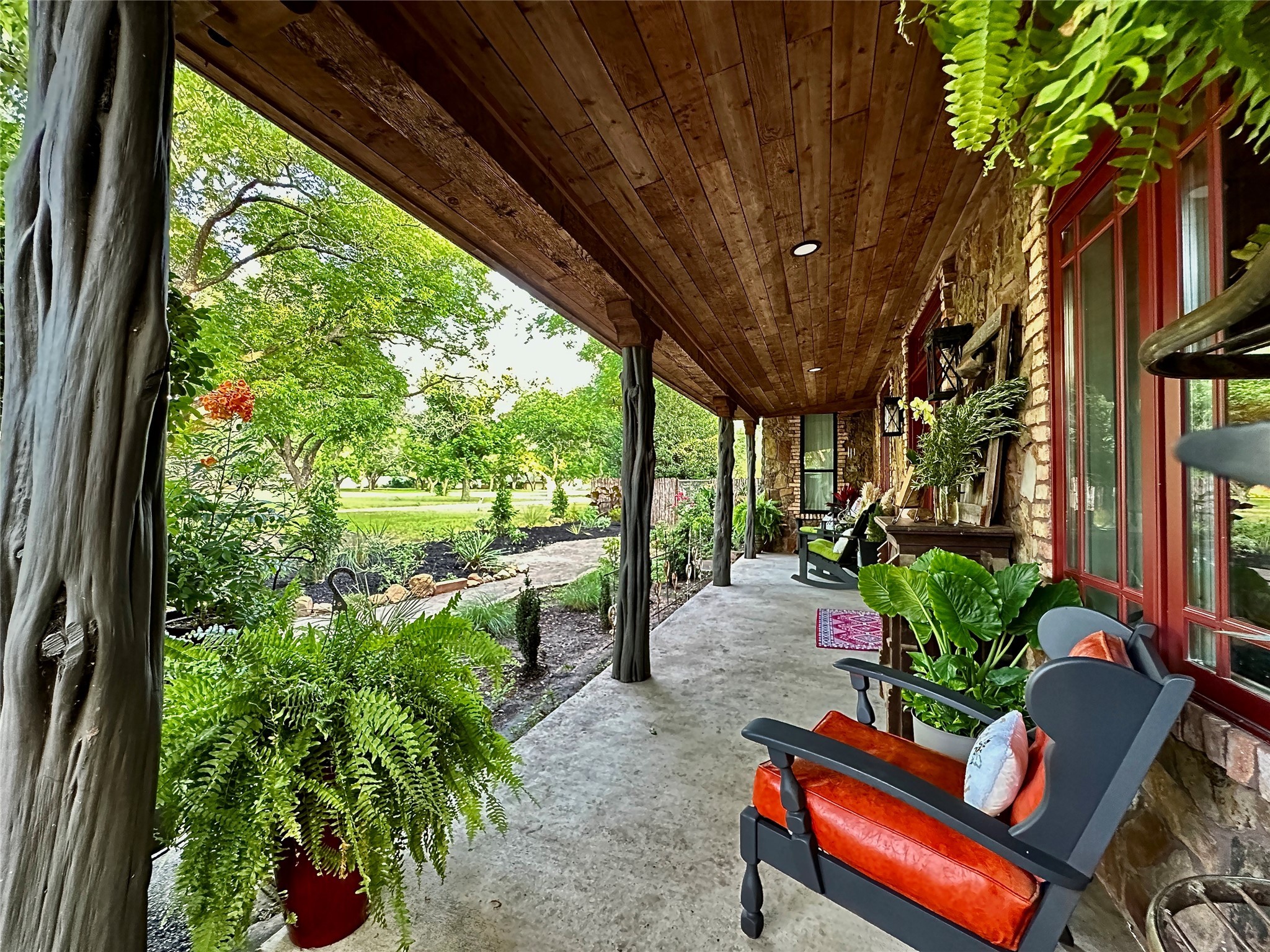 Photos of 4000 Pecan Ln Benbrook TX 76116