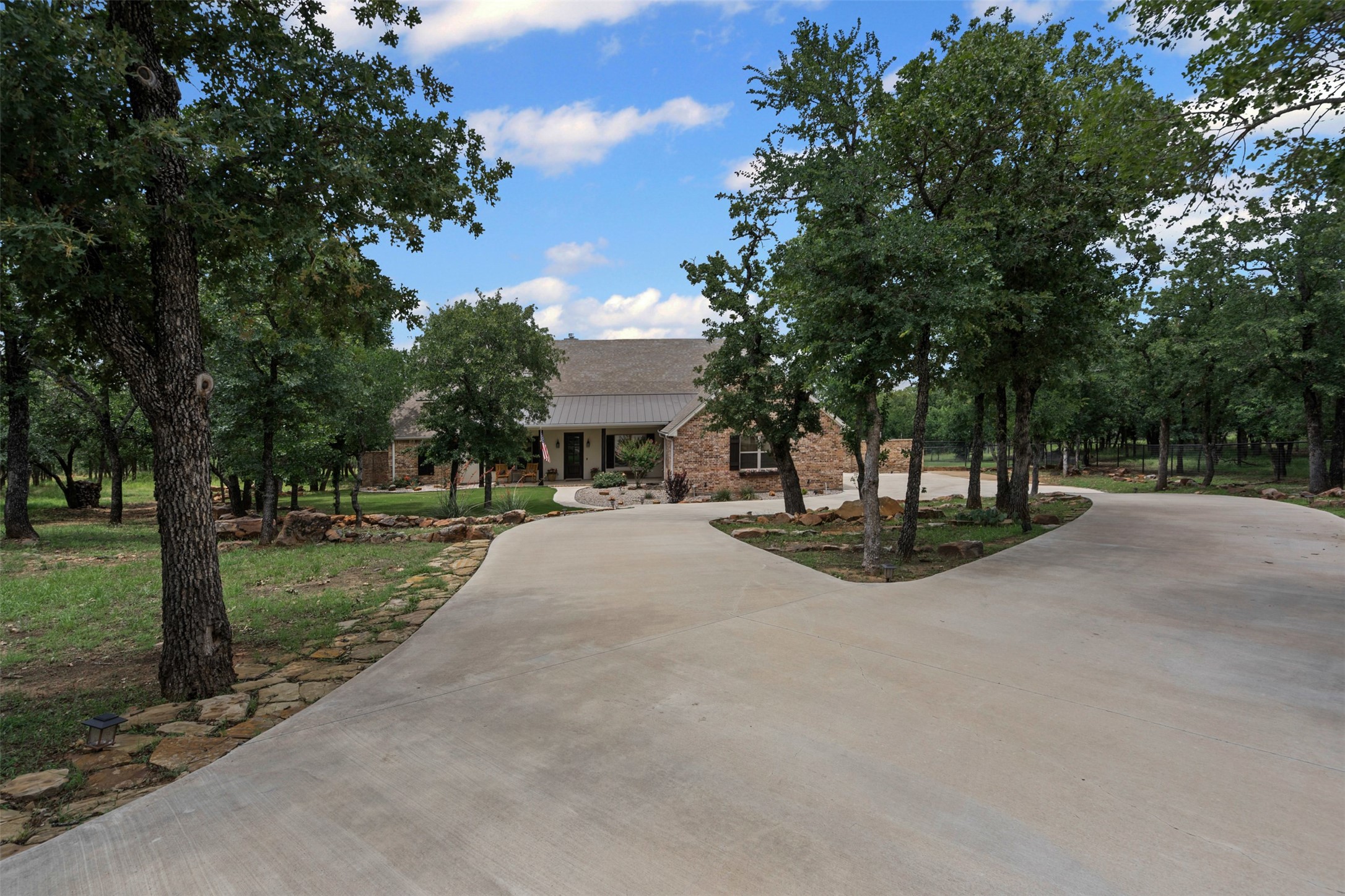 Photos of 205 El Dorado Trl Millsap TX 76066