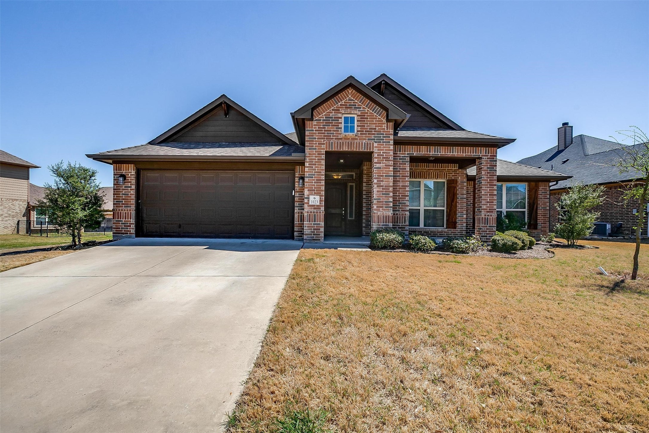 Photos of 1023 Saint Andrews Dr Burleson TX 76028