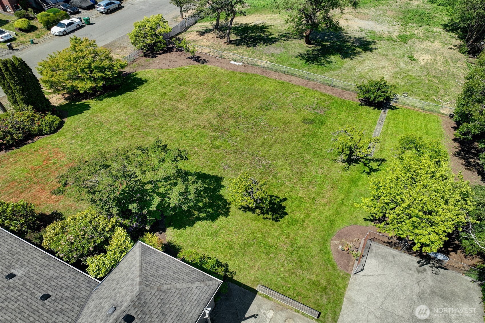 Photos of 6424 32nd Ave S Seattle WA 98118