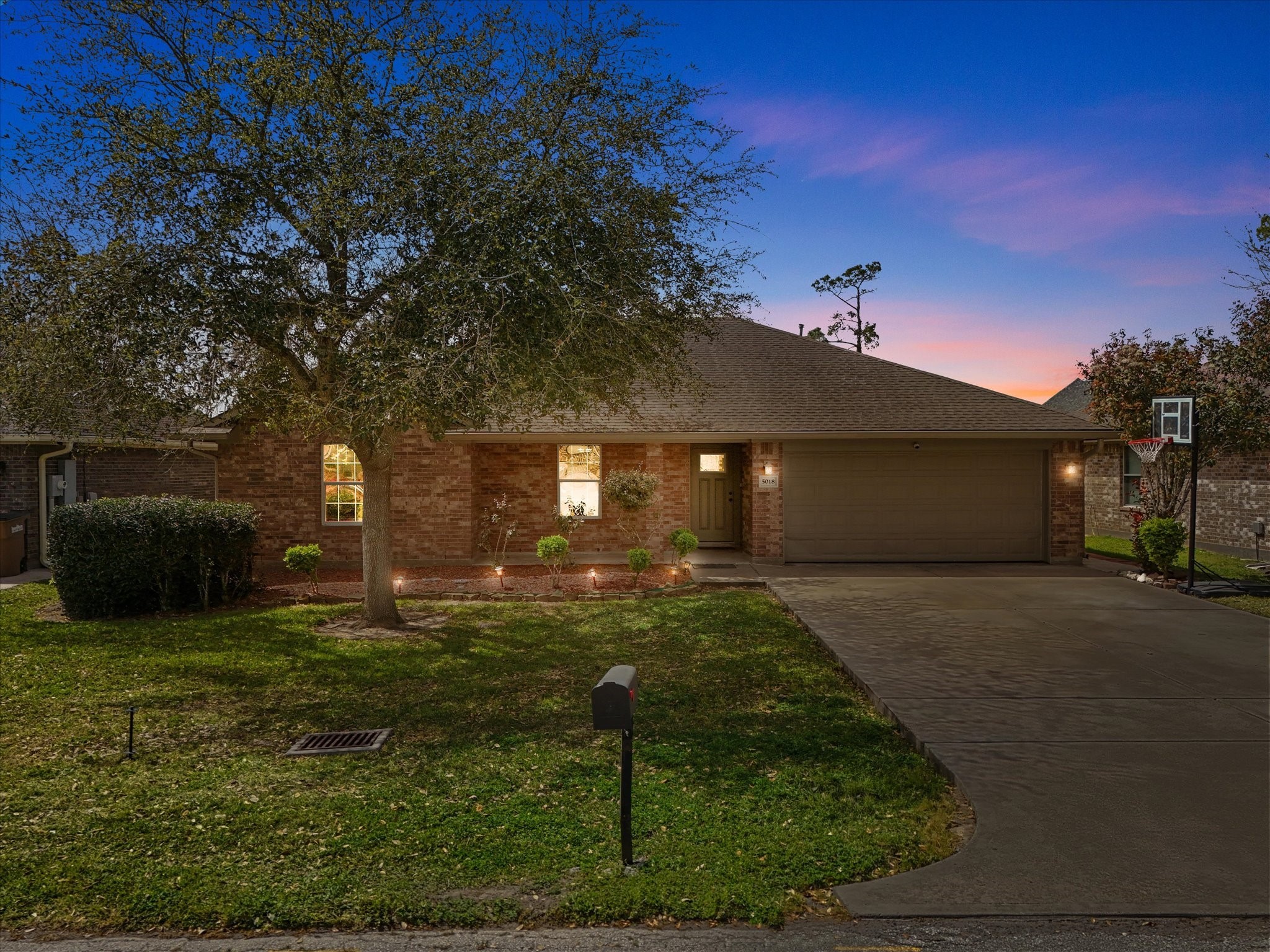 Photos of 5018 Bayou Dr Dickinson TX 77539