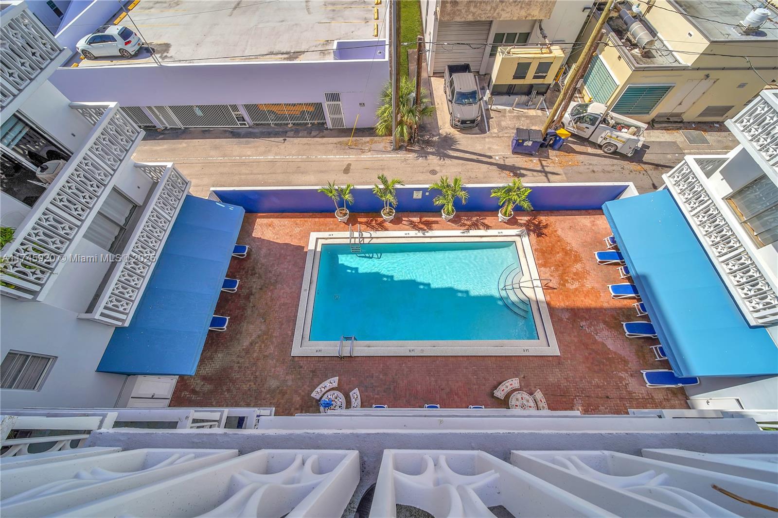 Photos of 1020 Meridian Ave Apt 515 Miami Beach FL 33139