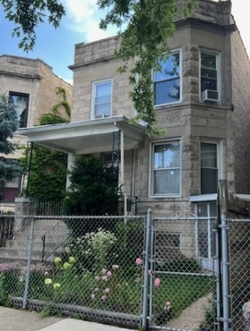 Photos of 1115 N Spaulding Ave Chicago IL 60651