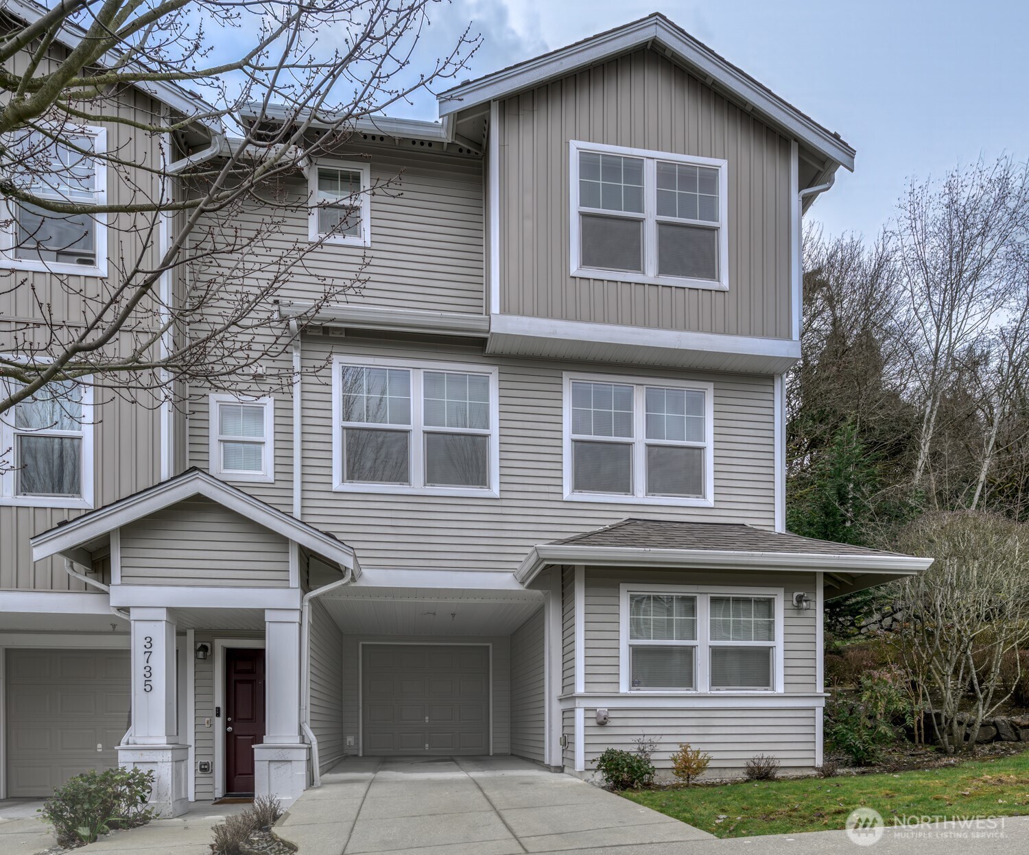 Photos of 3733 S Holly Park Dr Unit 4 Seattle WA 98118
