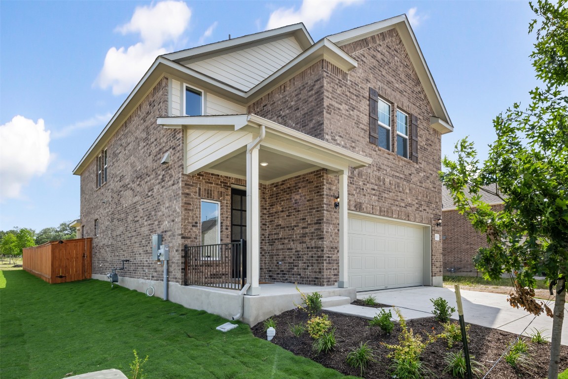 Photos of 1001 AUTUMN SUE LN GEORGETOWN TX 78633