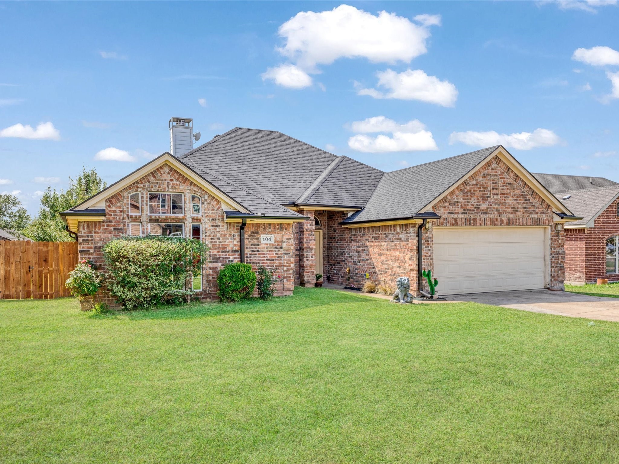 Photos of 104 Palomino Dr Palmer TX 75152