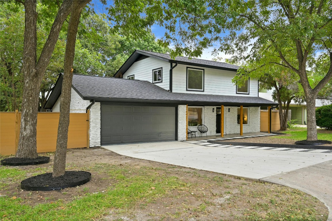 Photos of 2114 Vanderbilt Ln Austin TX 78723