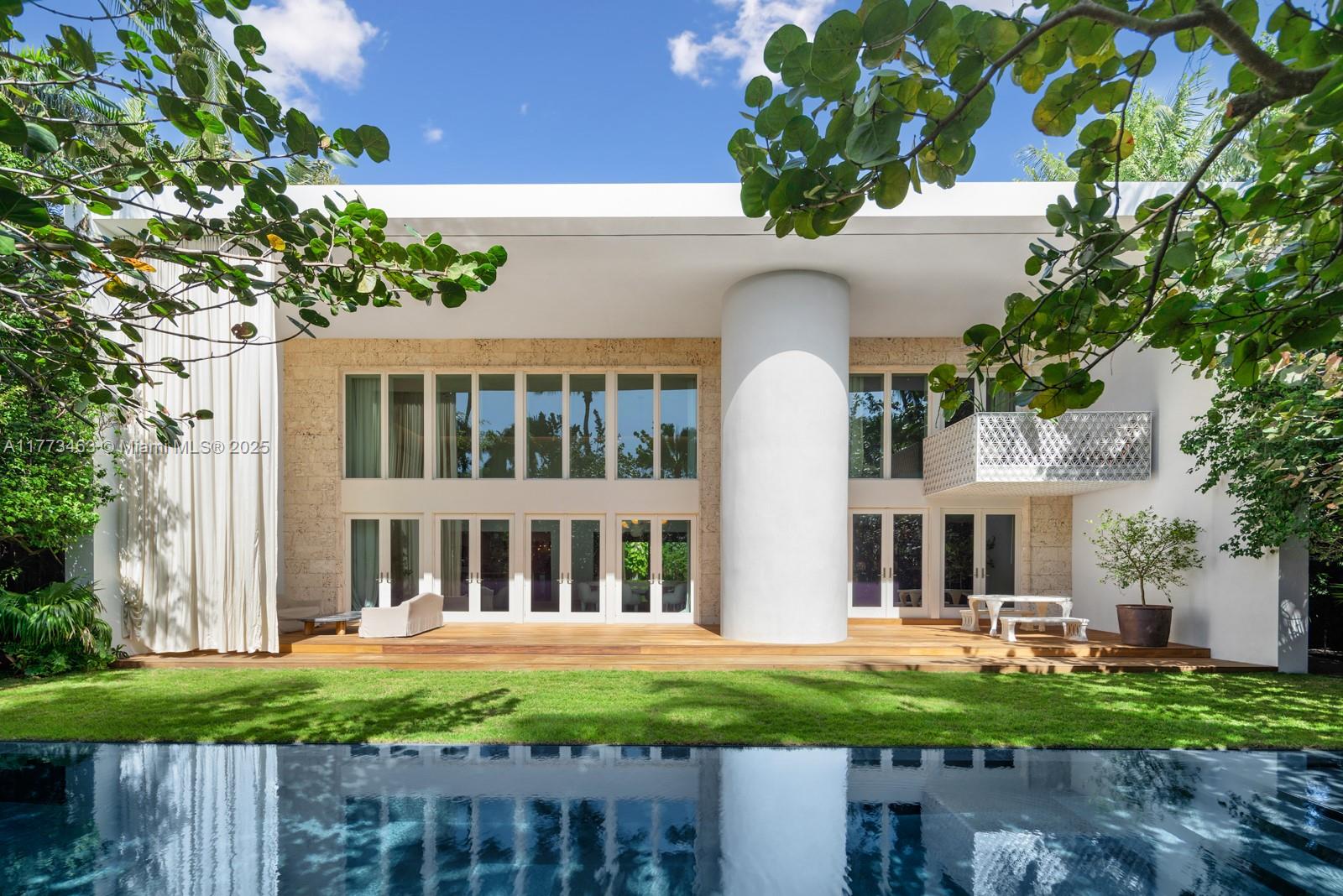 Photos of 1500 W 23rd St Miami Beach FL 33140