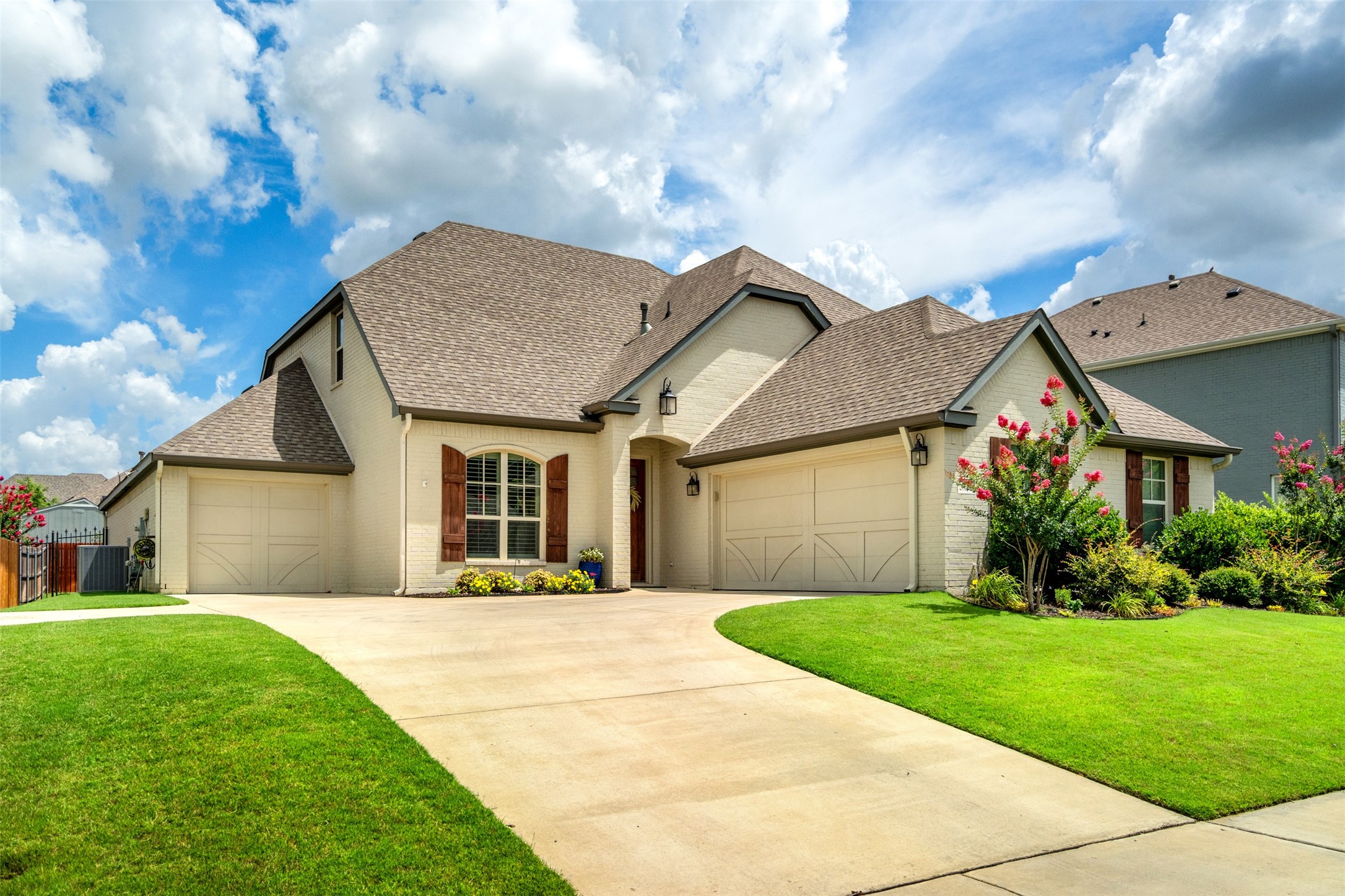 Photos of 301 Blue Stem Ln Aledo TX 76008