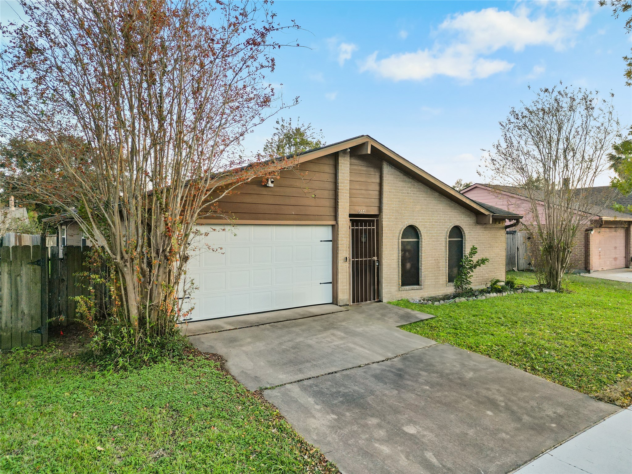 Photos of 6447 W Fuqua Dr Missouri City TX 77489