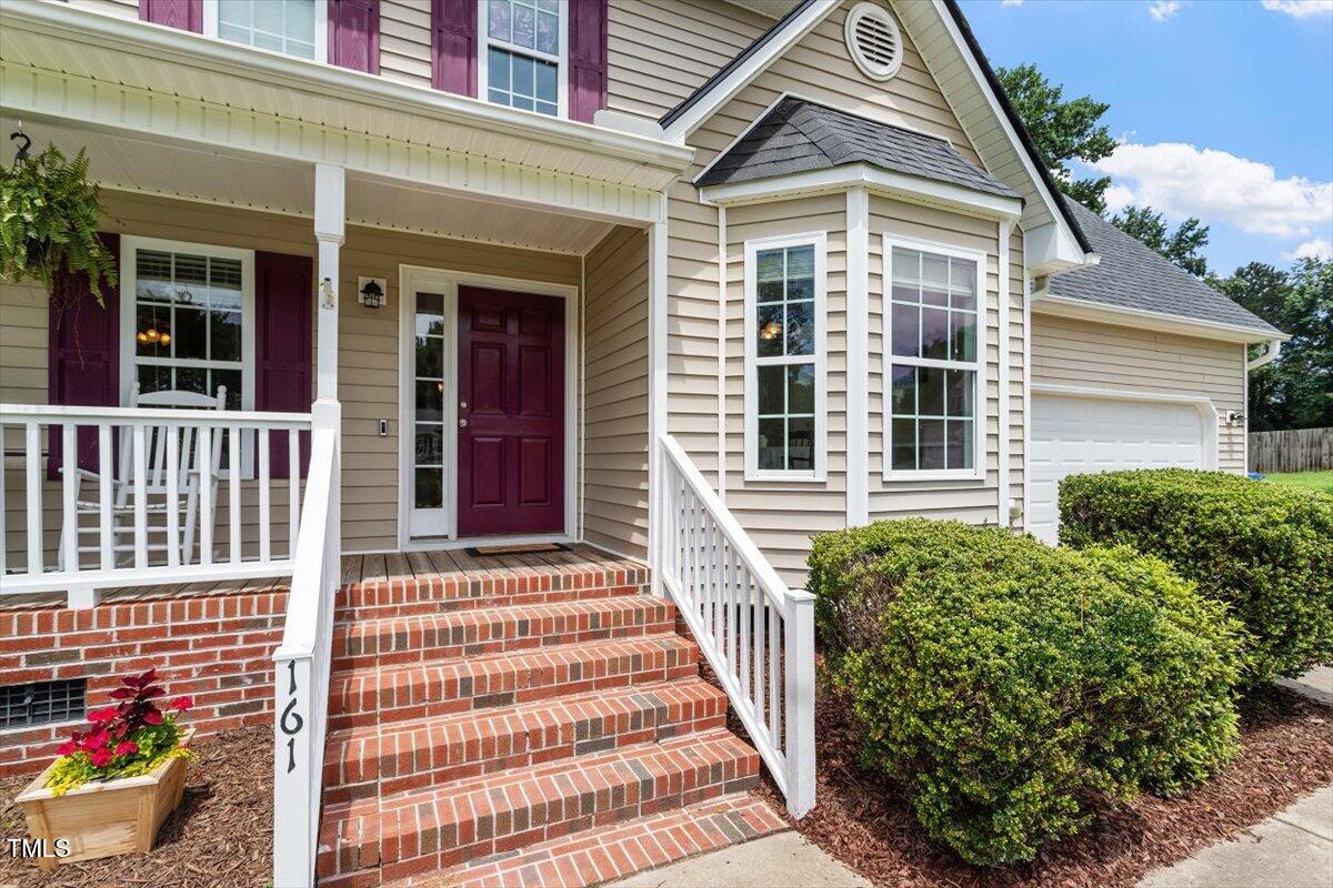 Photos of 161 Jacob St Holly Springs NC 27540
