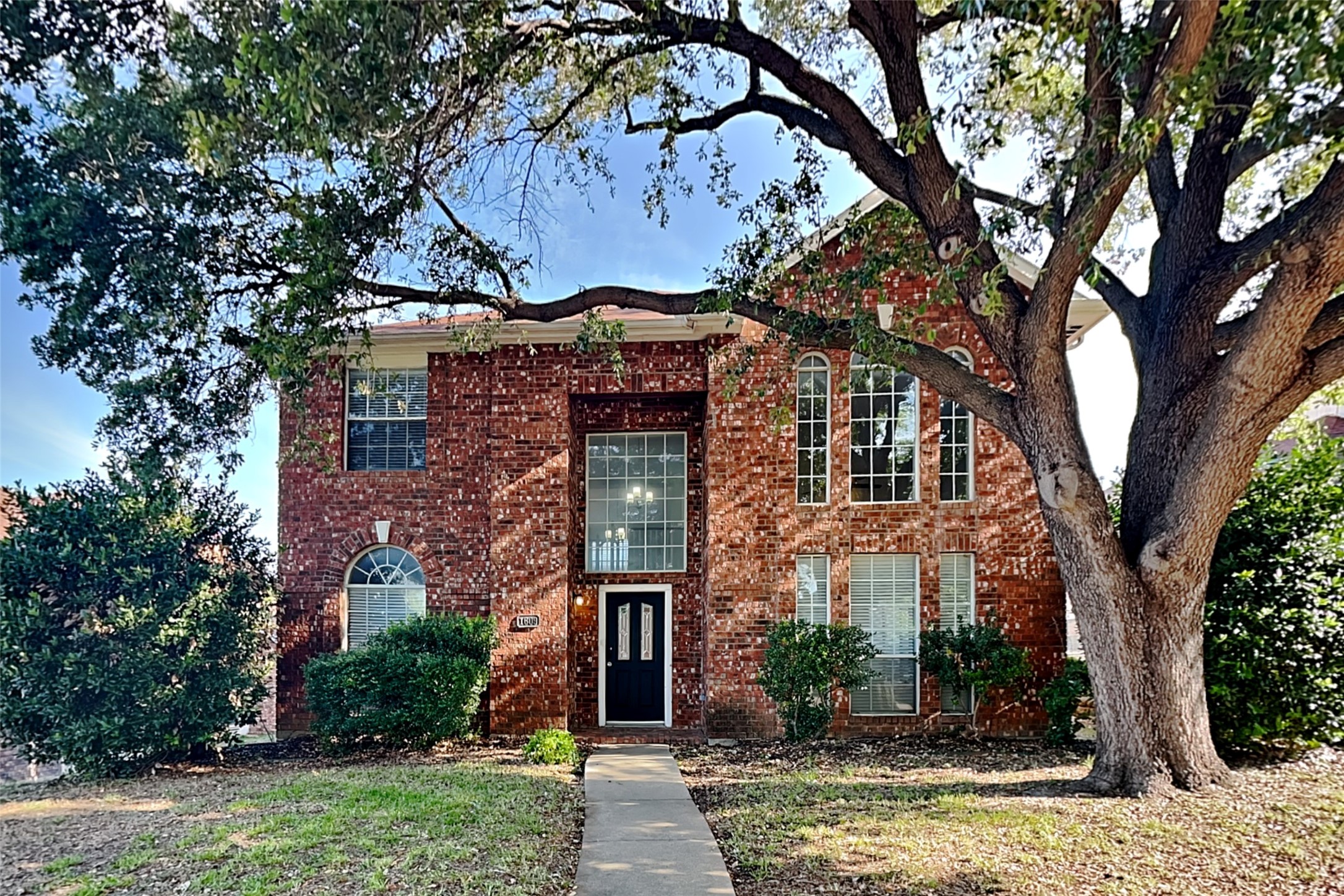 Photos of 1609 Blackstone Dr Carrollton TX 75007