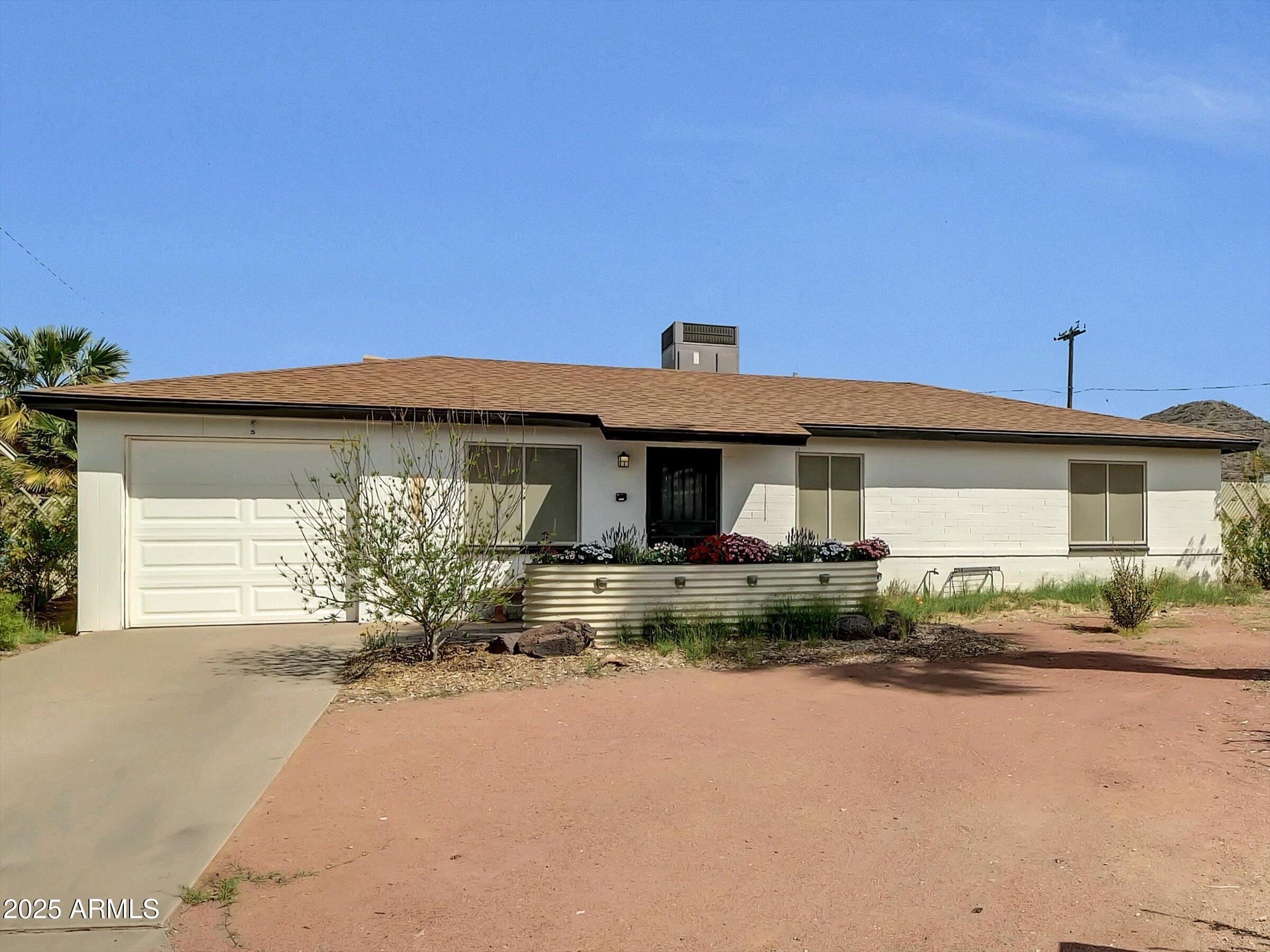 Photos of 10245 N 15th Dr Phoenix AZ 85021