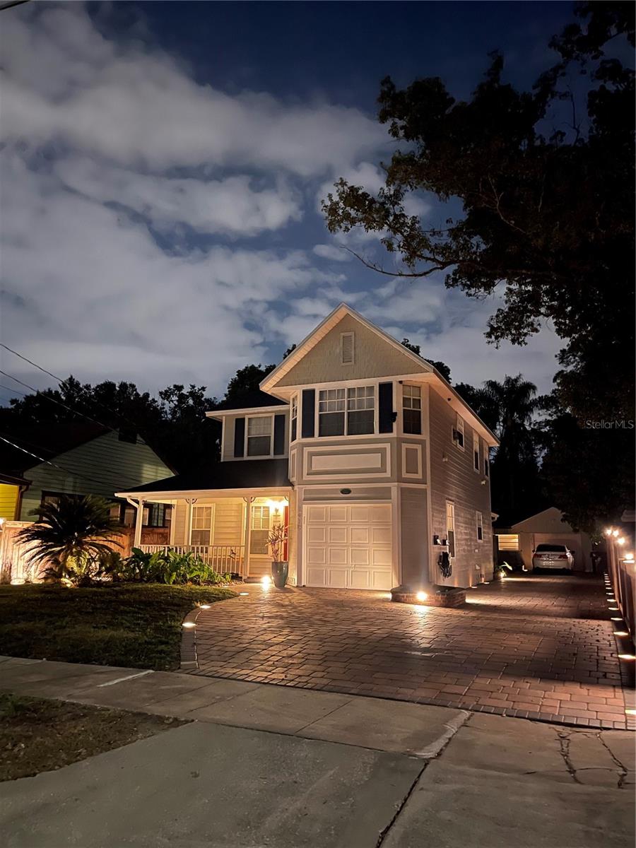 Photos of 1419 E Amelia St Orlando FL 32803