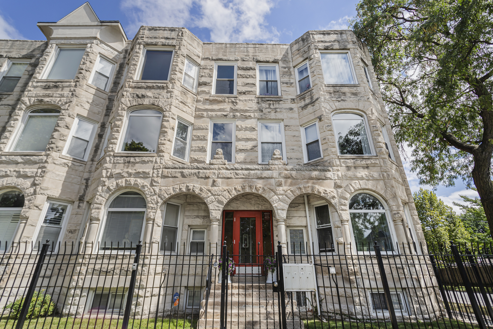 Photos of 6557 S University Ave Unit 204 Chicago IL 60637