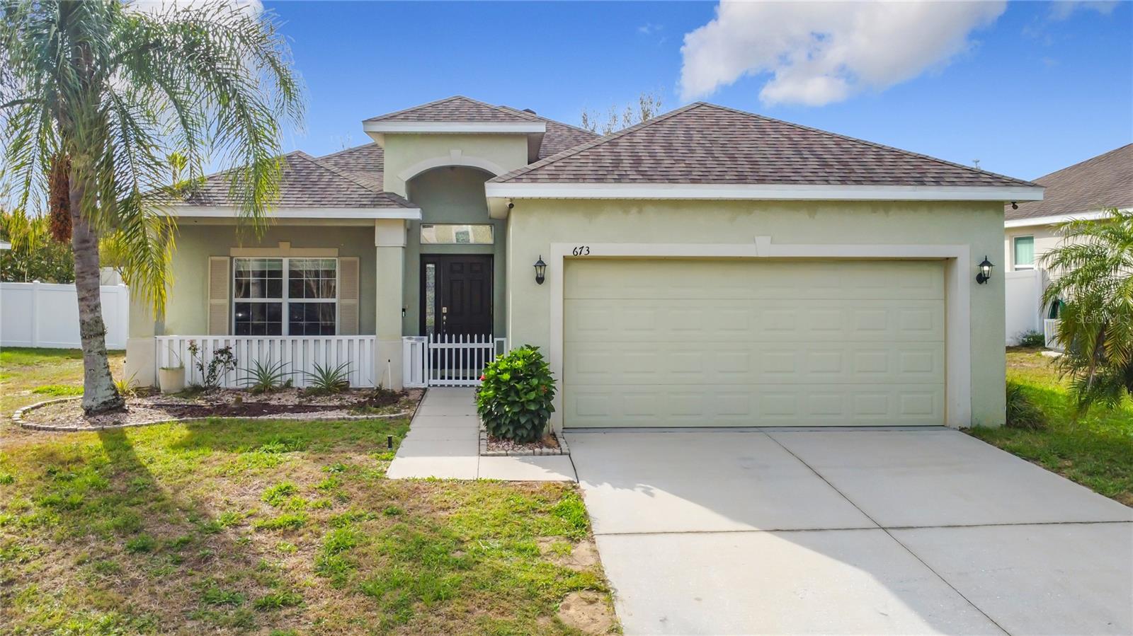 Photos of 673 Highland Meadows Ave Davenport FL 33837