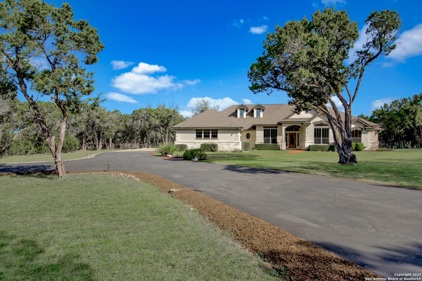 Photos of 2956 Rio Cordillera Boerne TX 78006