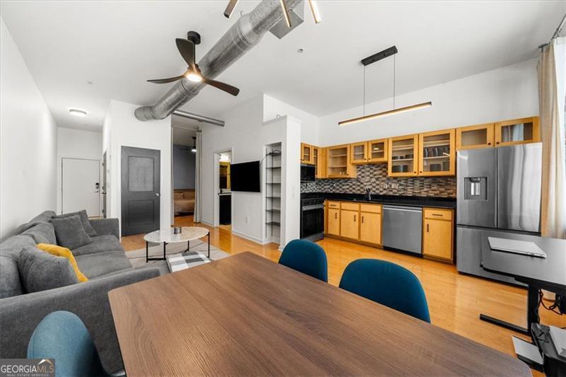 Photos of 800 Peachtree St NE Apt 8607 Atlanta GA 30308