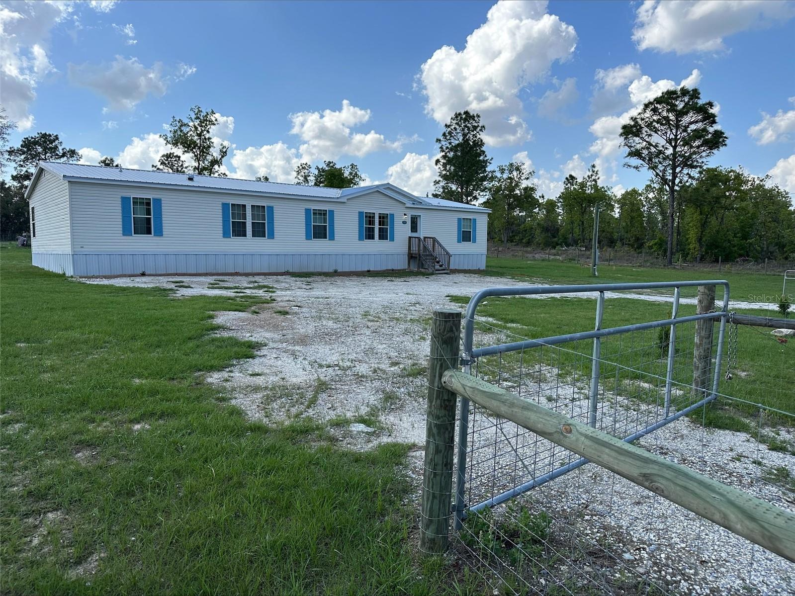 Photos of 1750 NE 154th Ave Williston FL 32696