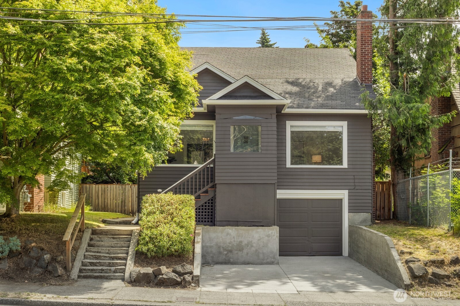 Photos of 6052 25th Ave NE Seattle WA 98115