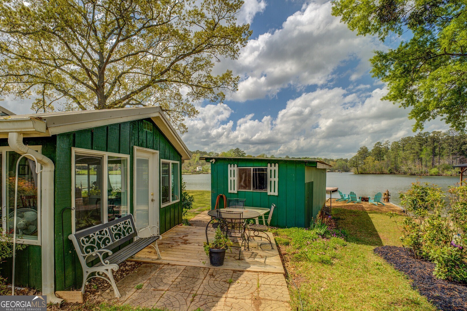Photos of 280 Marina Cir Jackson GA 30233