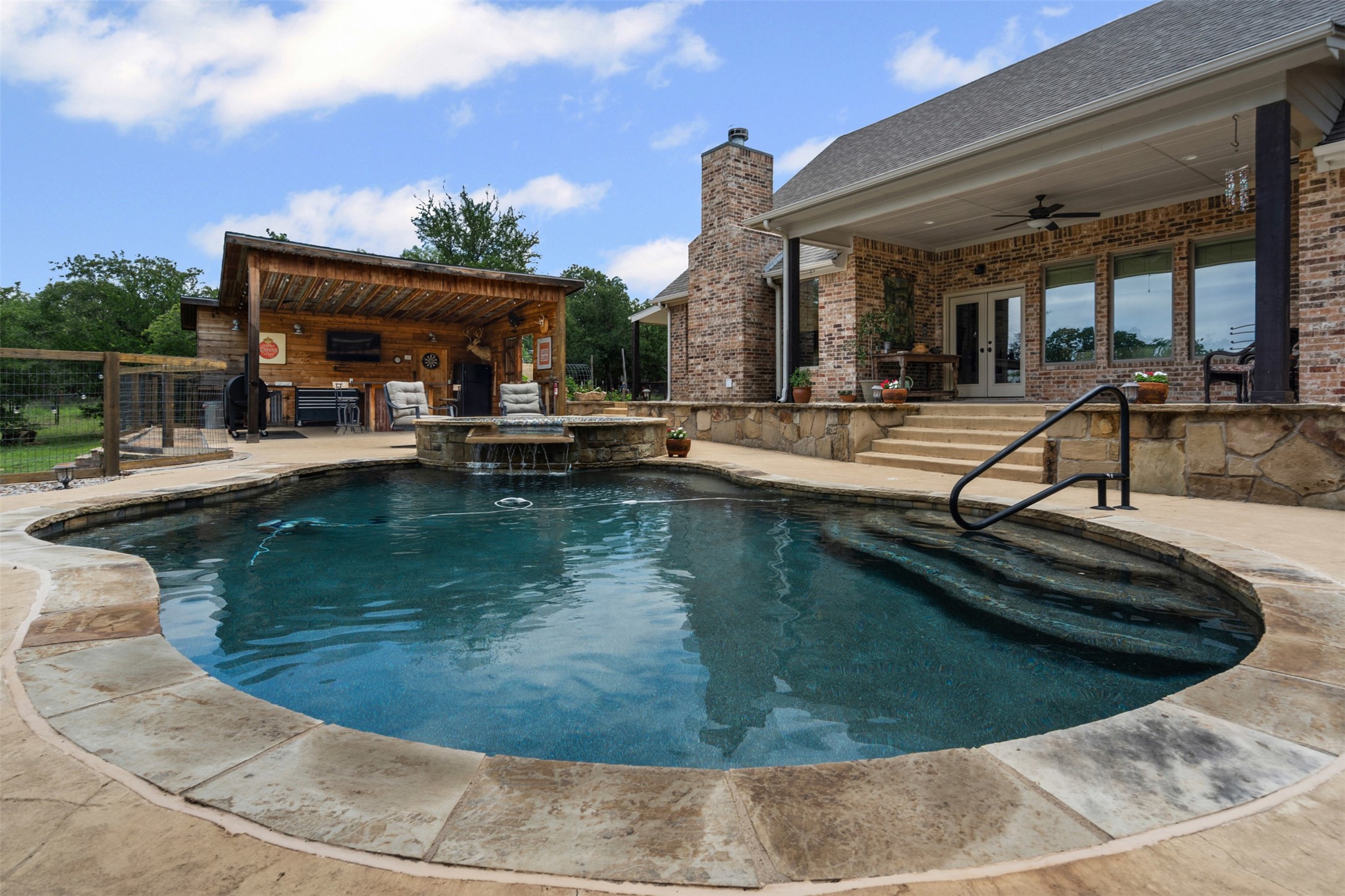 Photos of 205 El Dorado Trl Millsap TX 76066