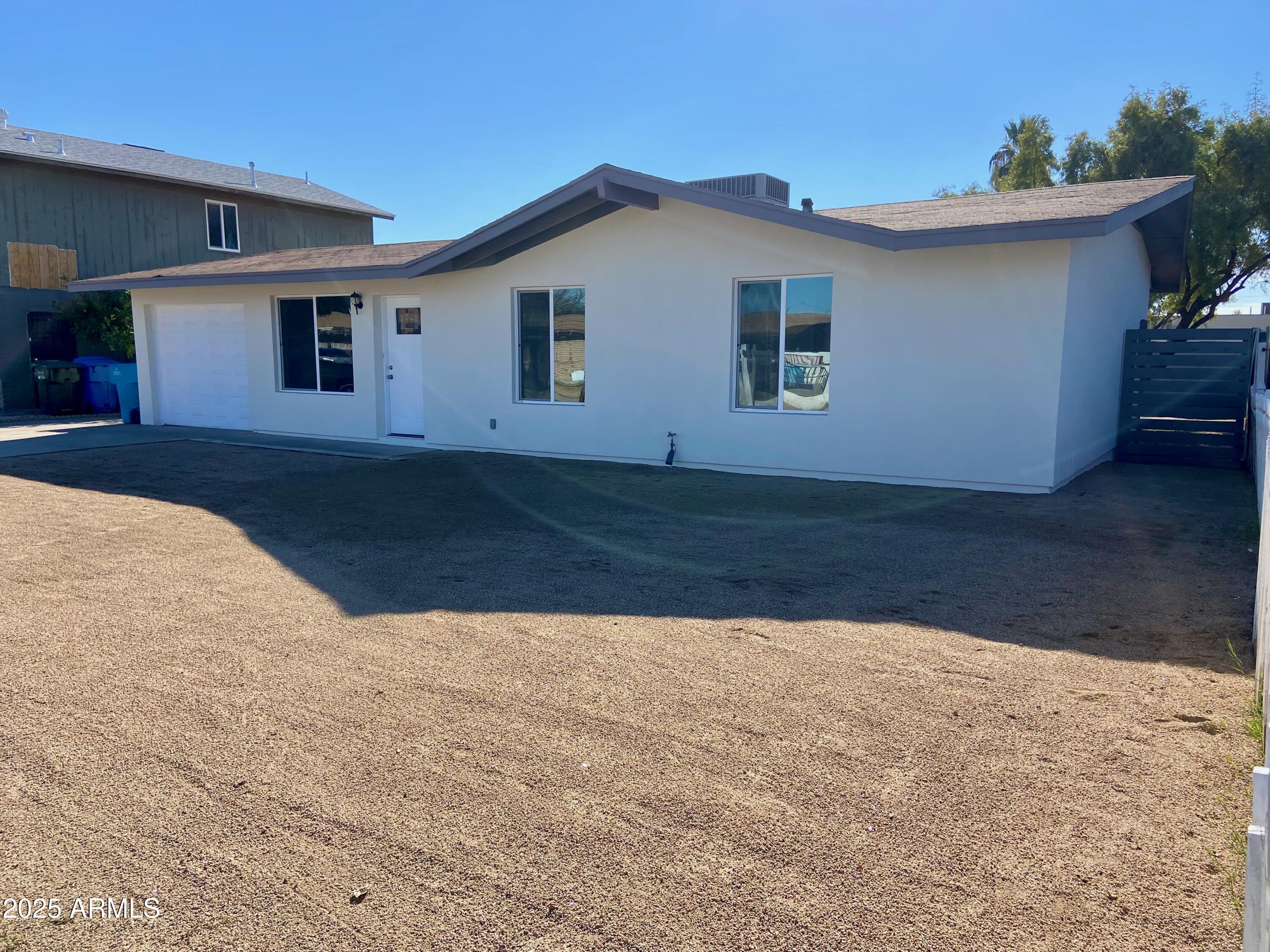 Photos of 8323 W Devonshire Ave Phoenix AZ 85037