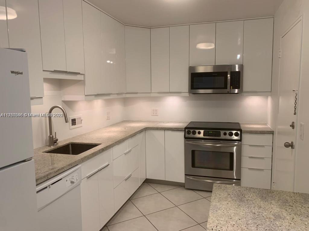 Photos of 10185 Collins Ave Apt 1402 Bal Harbour FL 33154